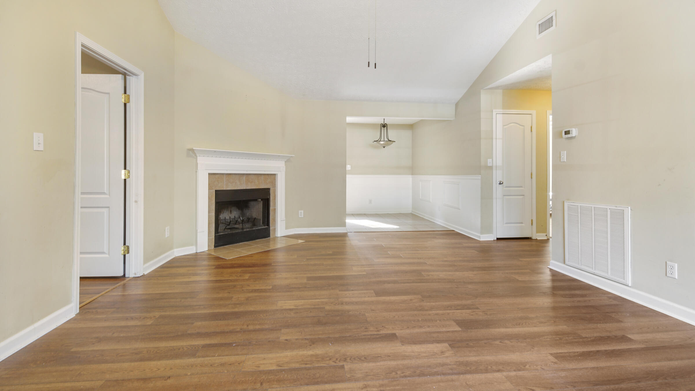 BAY GROVE - Residential