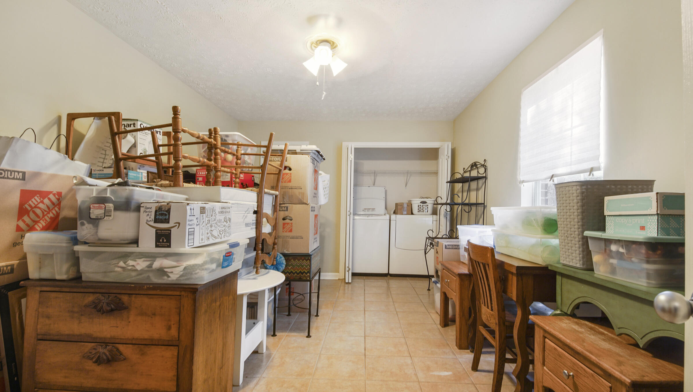 BAY GROVE - Residential