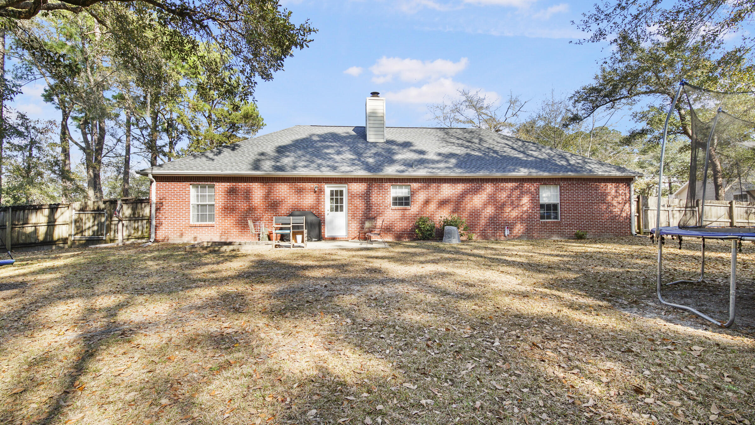 BAY GROVE - Residential