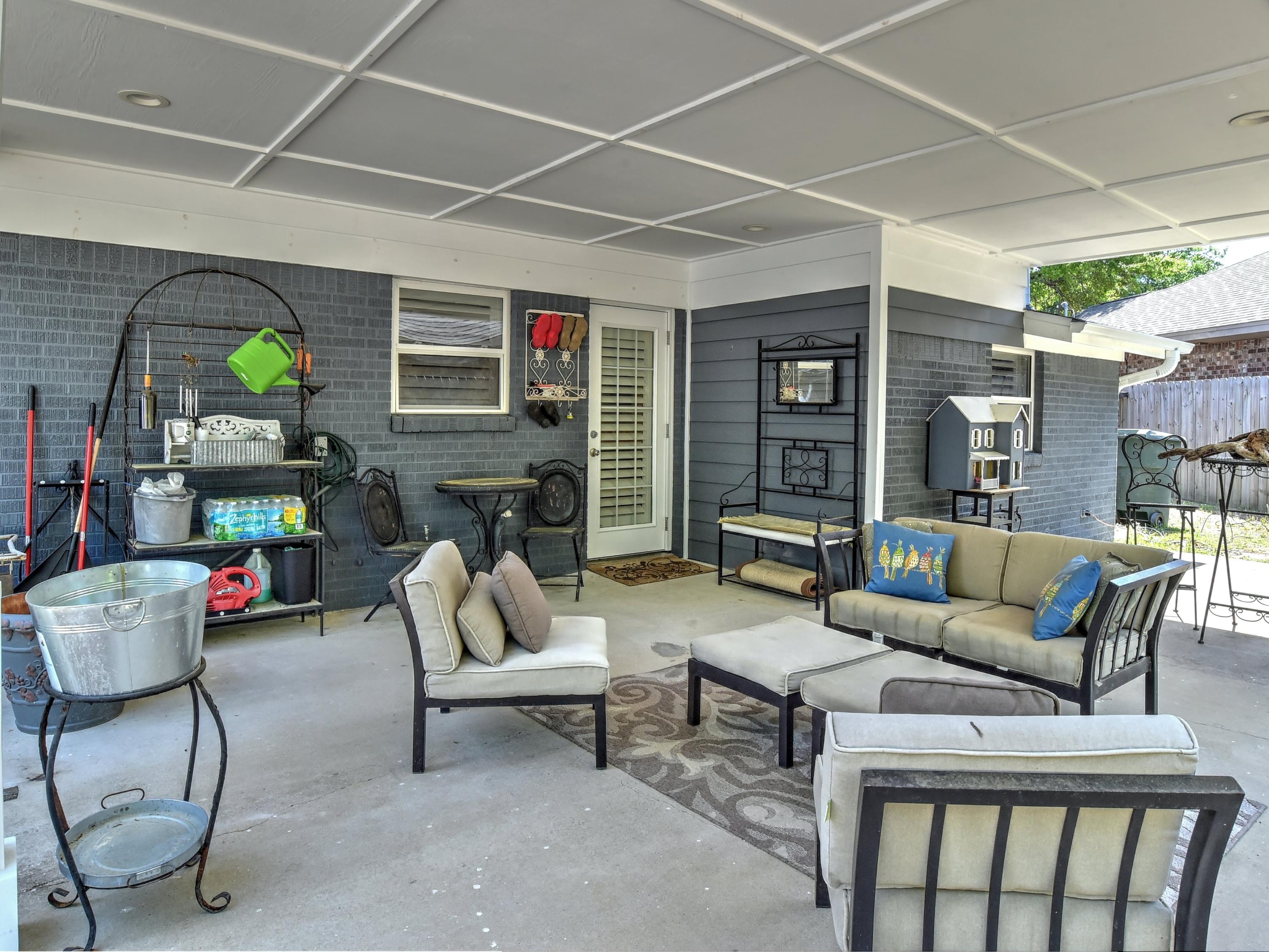 BAYOU WOODS - Residential