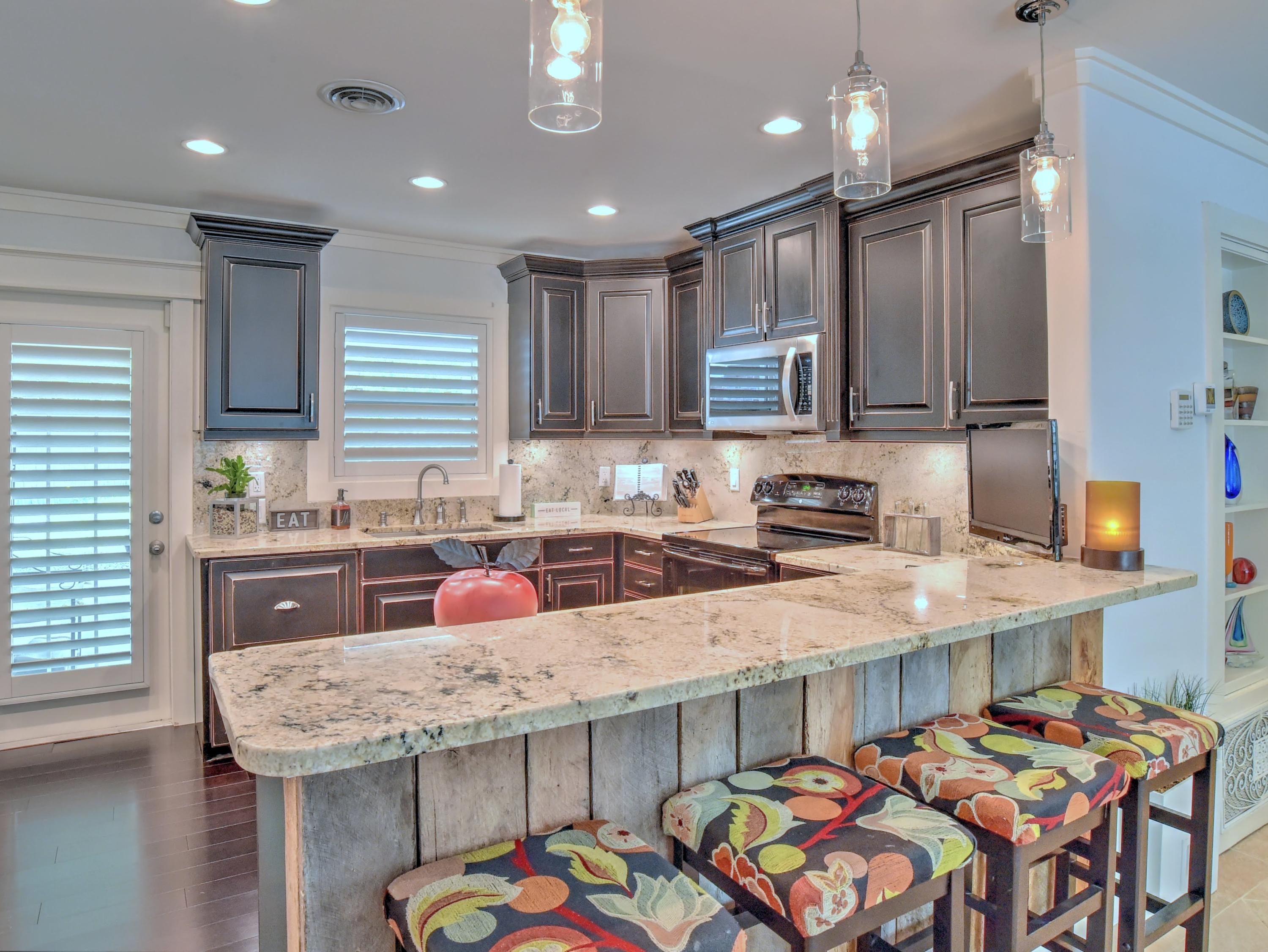 BAYOU WOODS - Residential