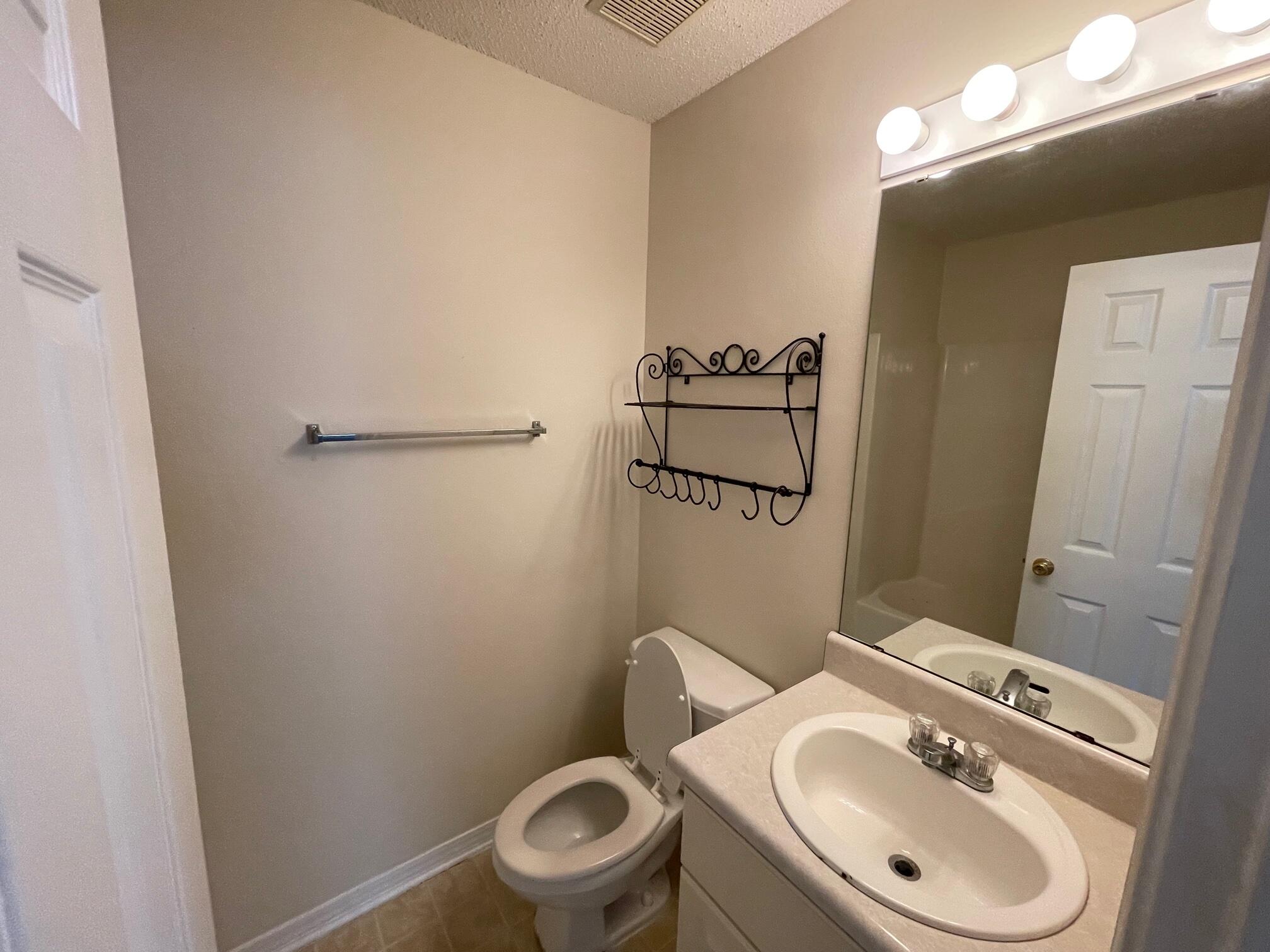 DOMENICAS COVE T/H - Residential