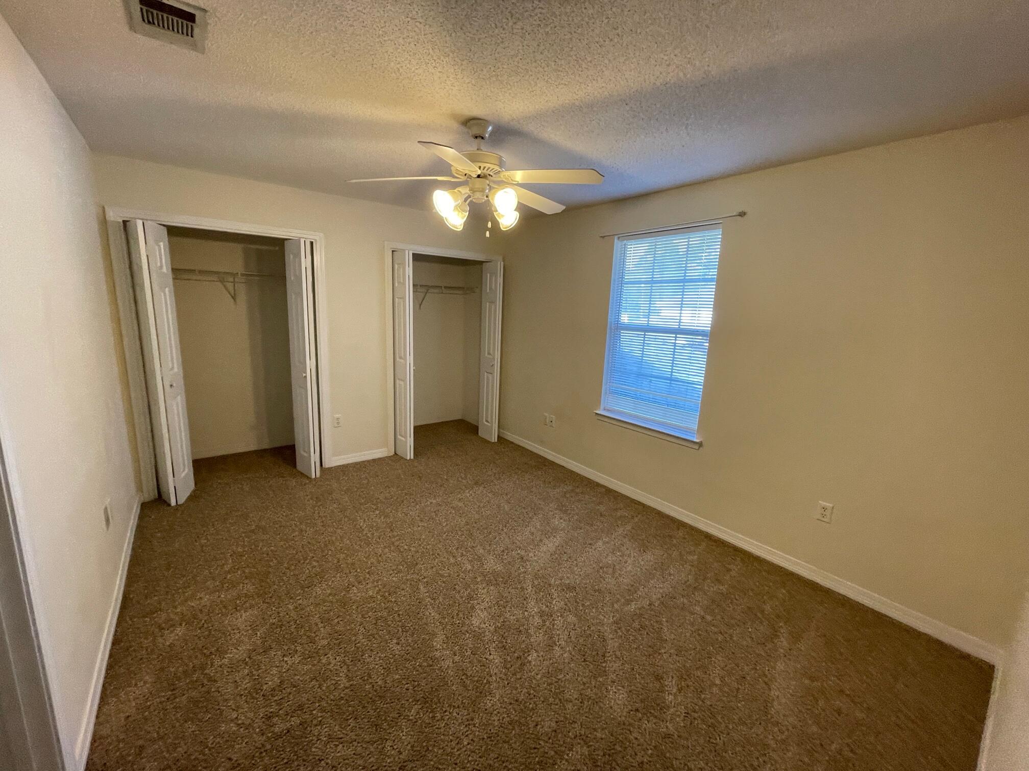 DOMENICAS COVE T/H - Residential