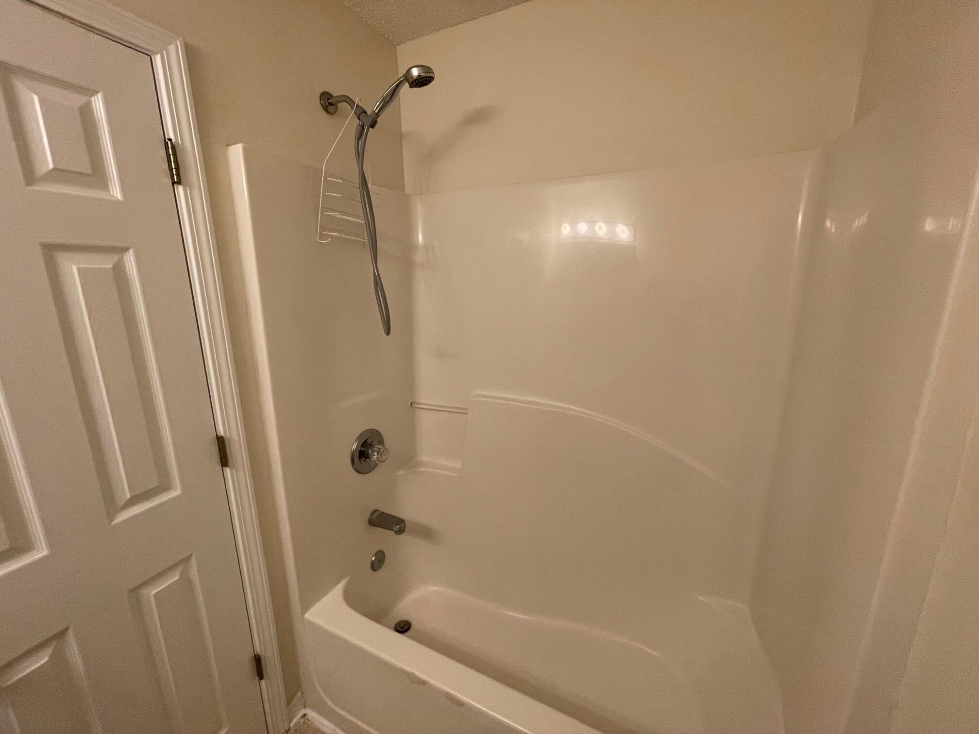 DOMENICAS COVE T/H - Residential