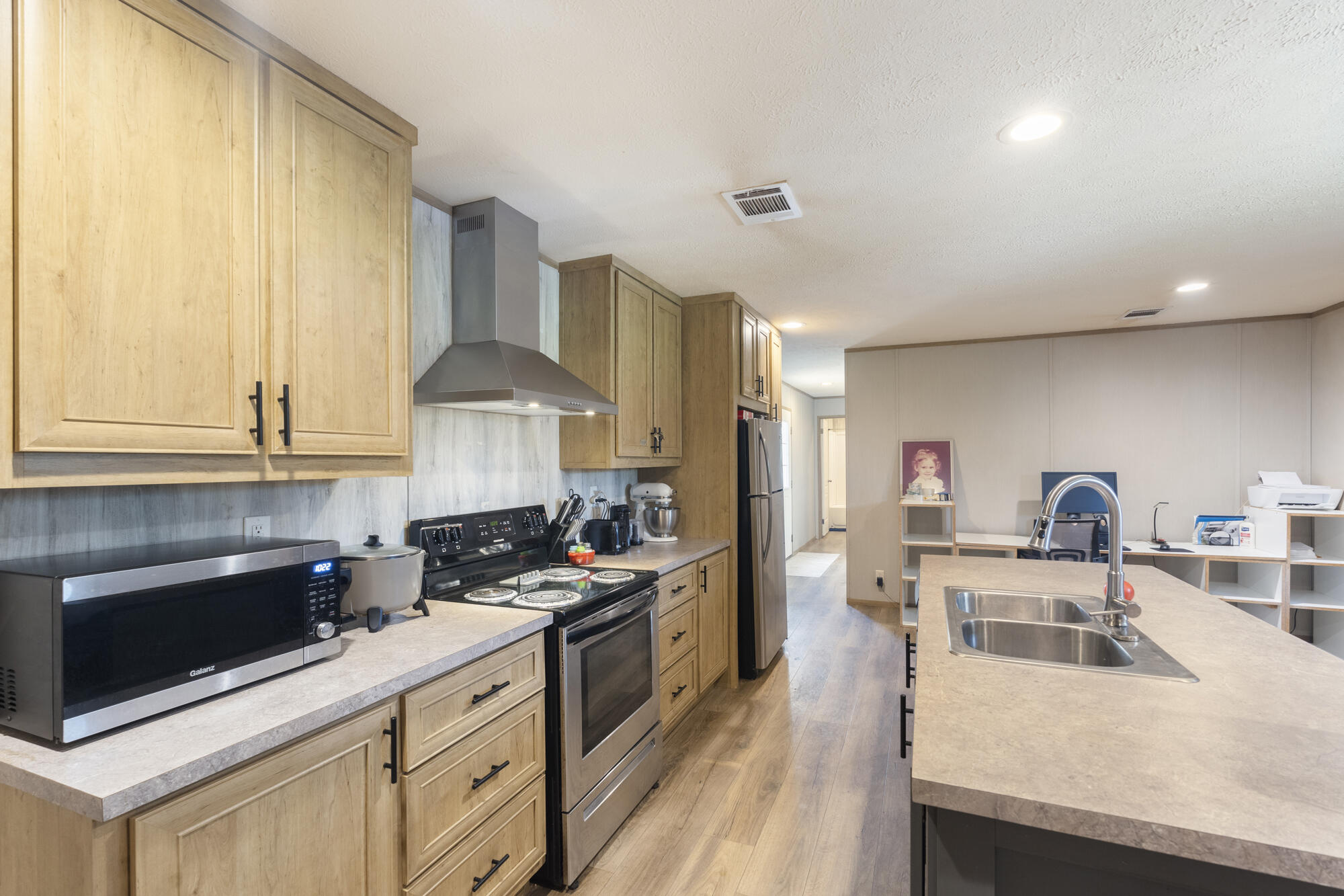 NO RECORDED SUBDIVISION - Residential