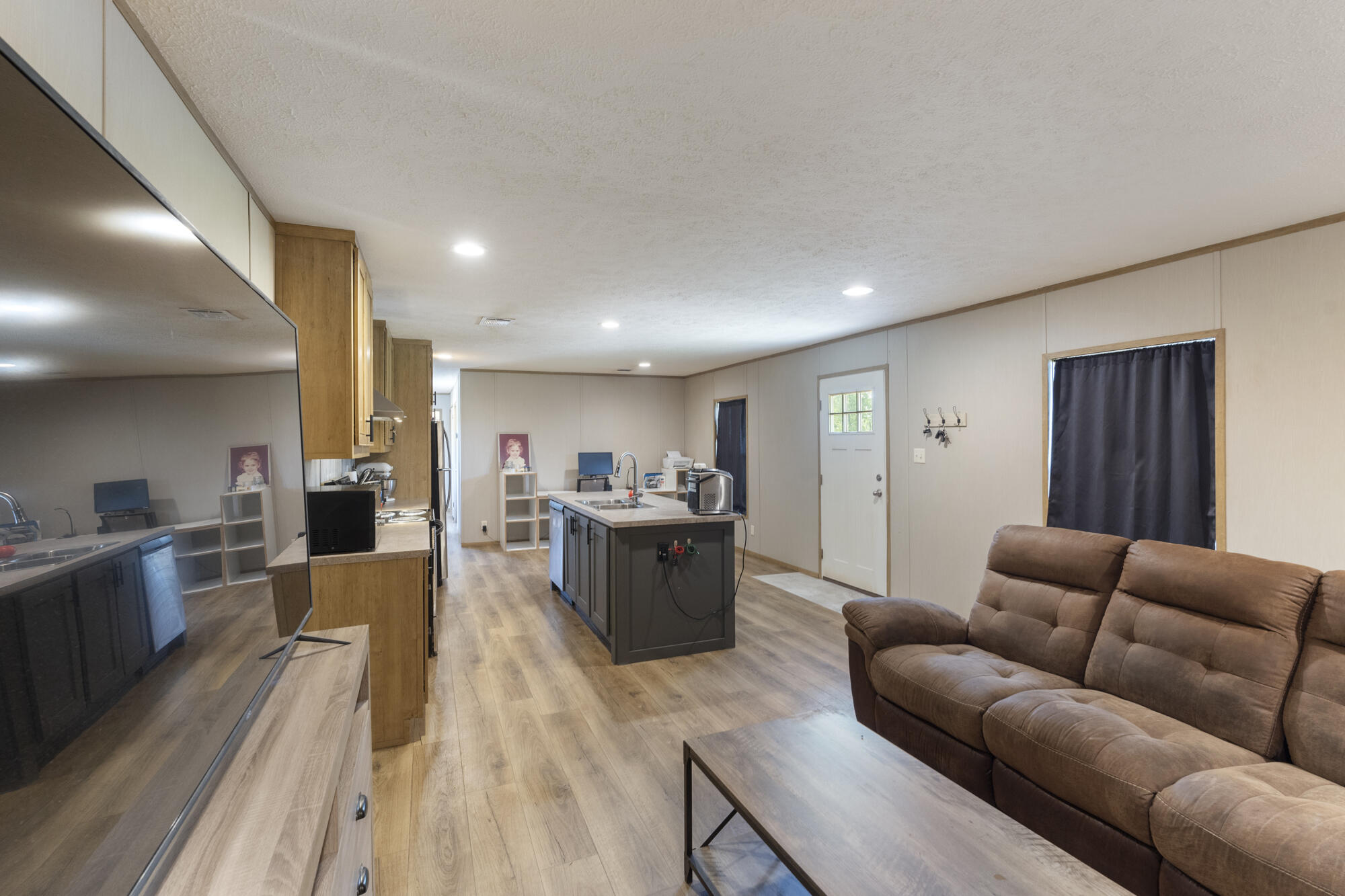 NO RECORDED SUBDIVISION - Residential