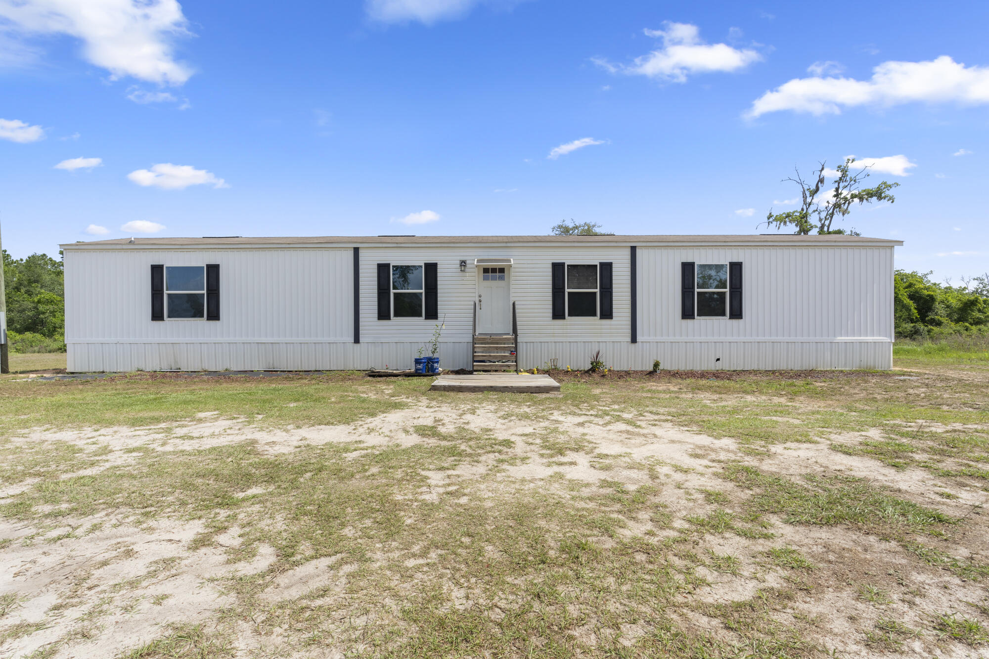 NO RECORDED SUBDIVISION - Residential