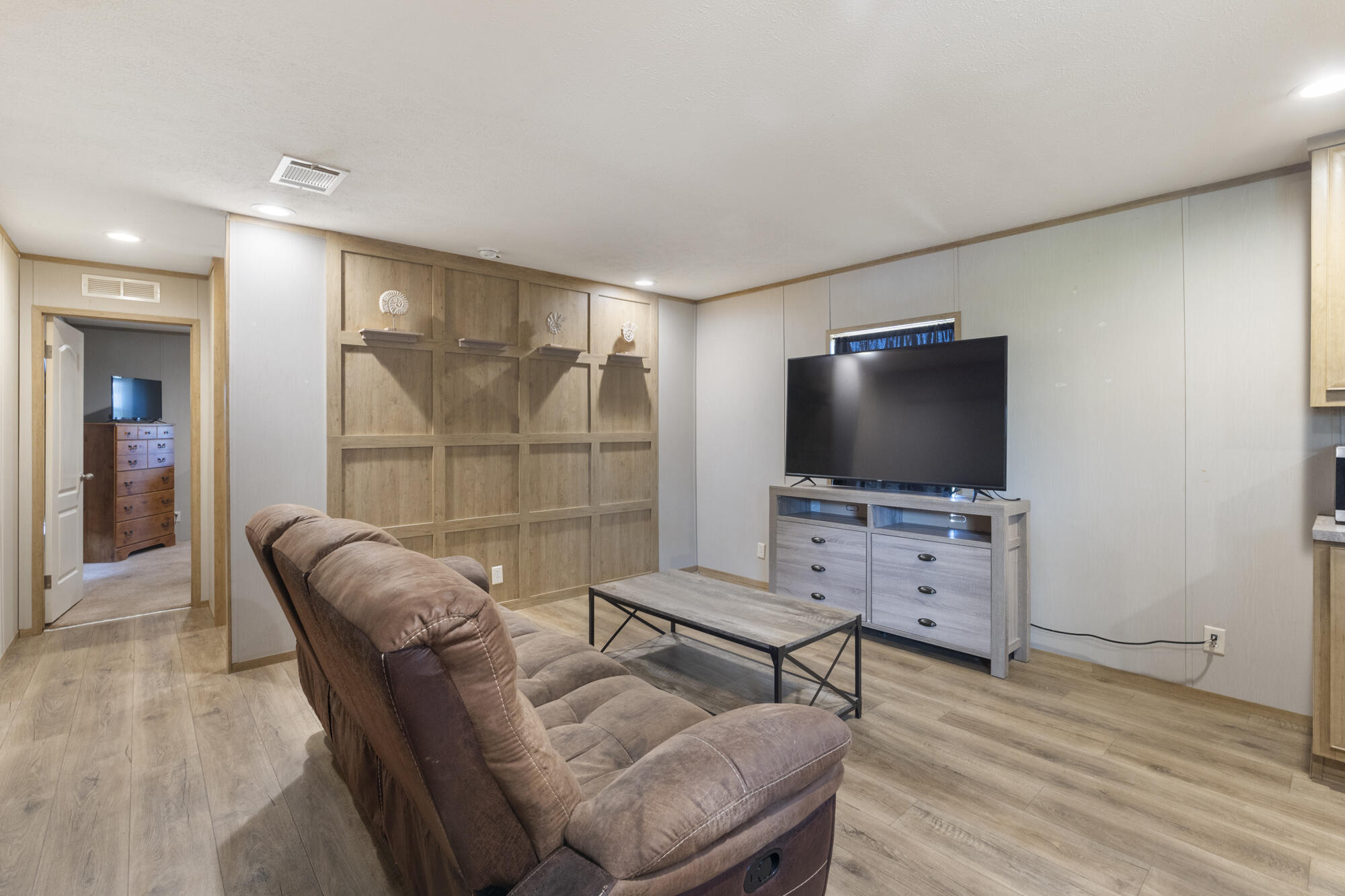 NO RECORDED SUBDIVISION - Residential