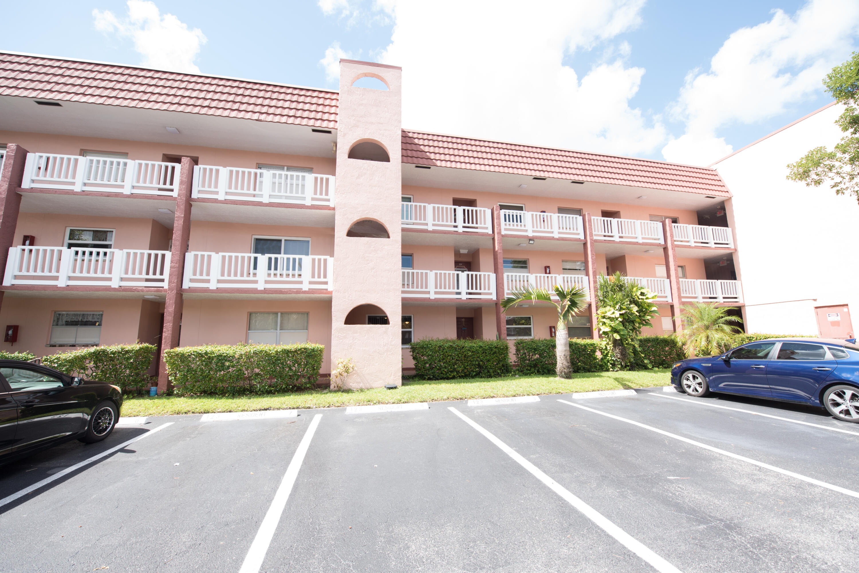 Sunrise Lakes Phase 3 - Residential