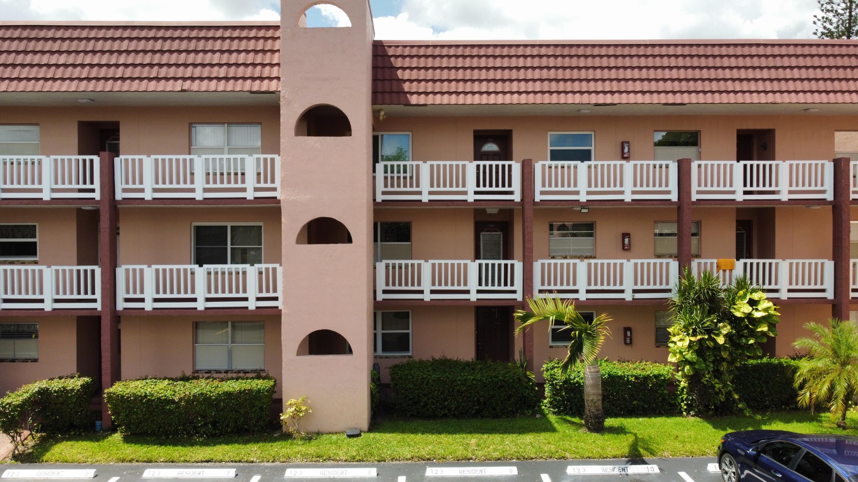 Sunrise Lakes Phase 3 - Residential