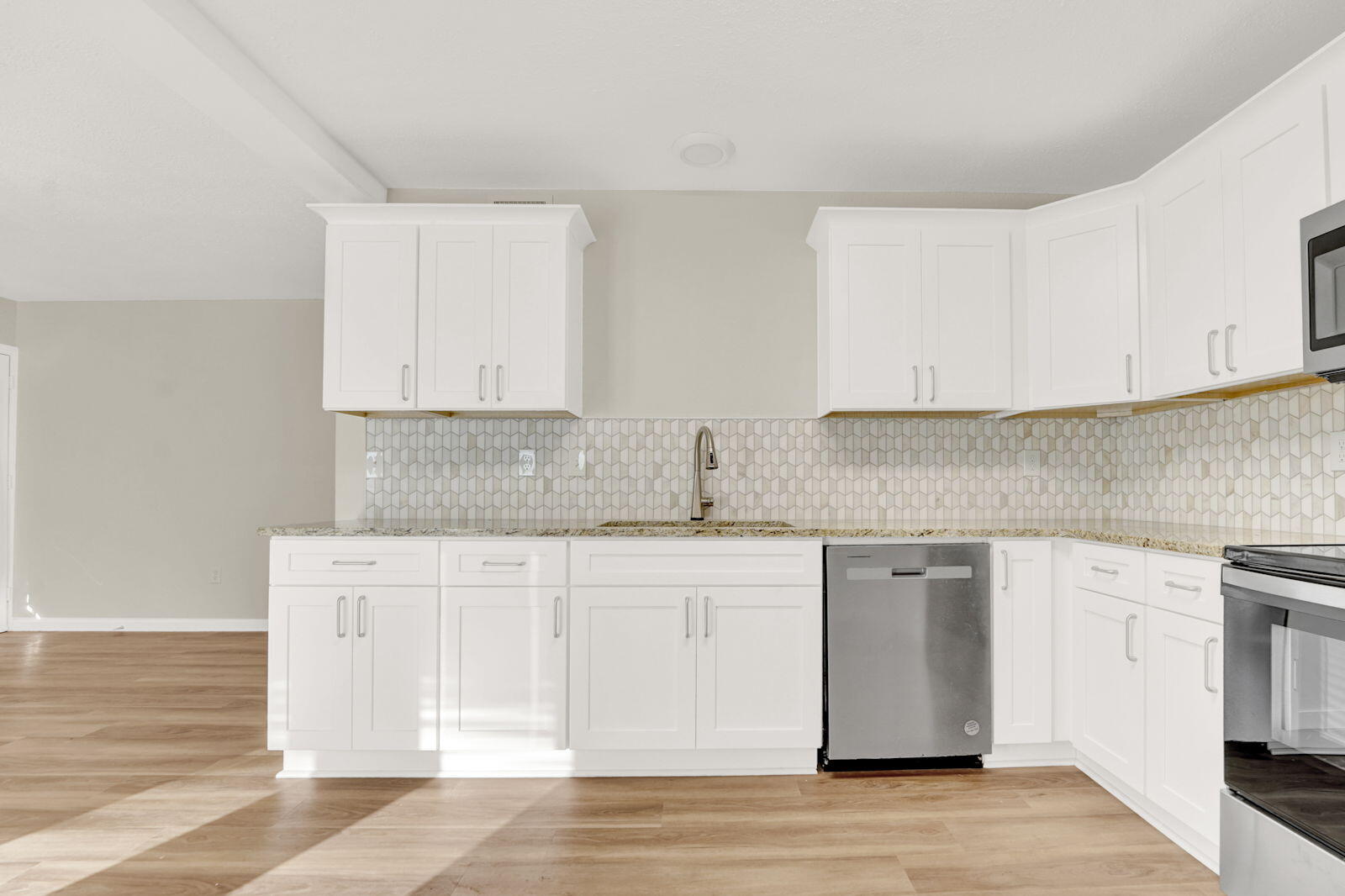 NO RECORDED SUBDIVISION - Residential