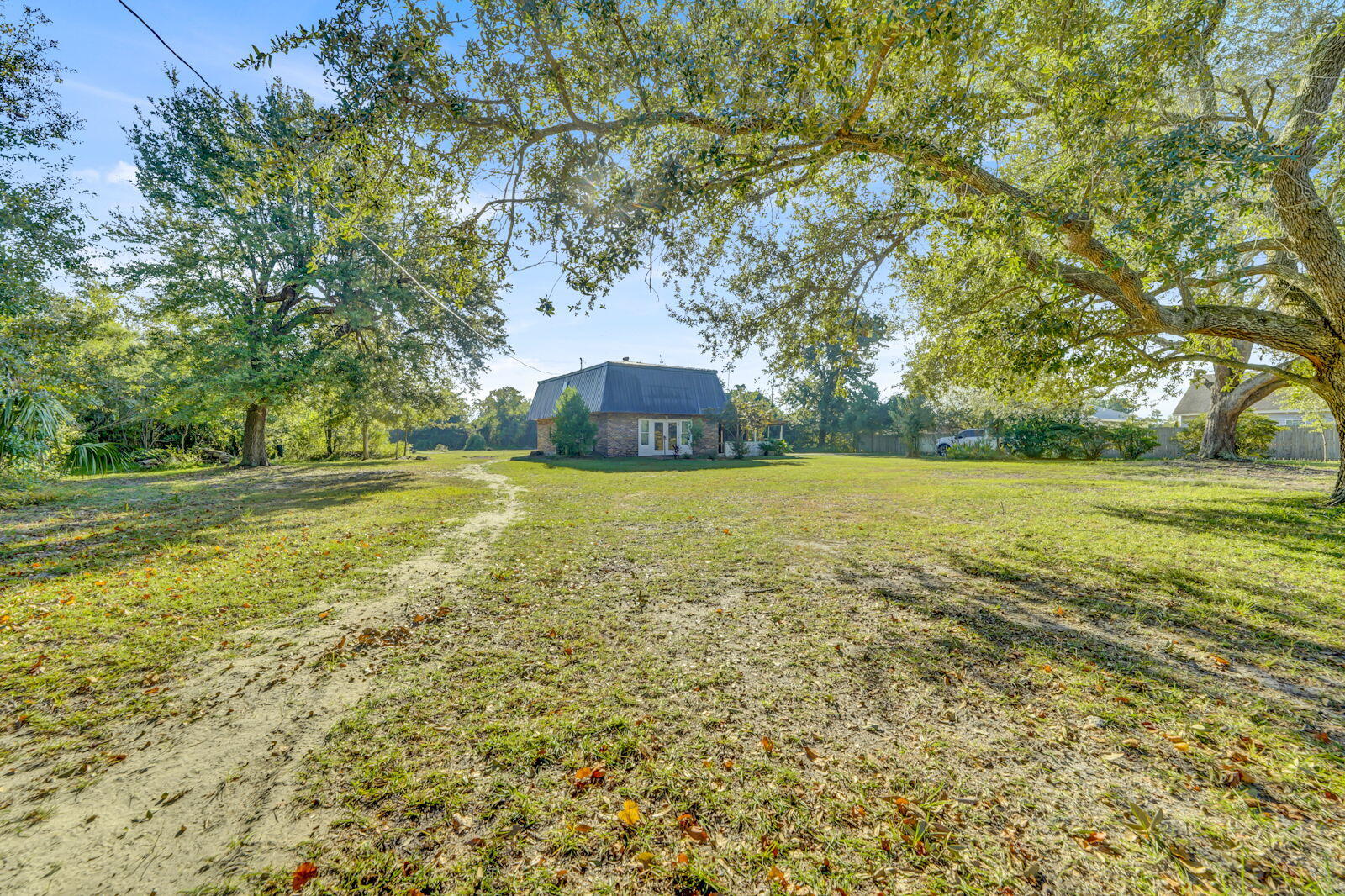 NO RECORDED SUBDIVISION - Residential