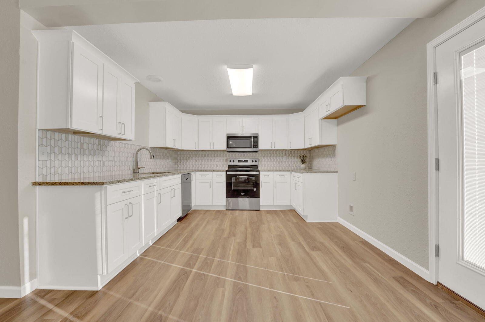 NO RECORDED SUBDIVISION - Residential