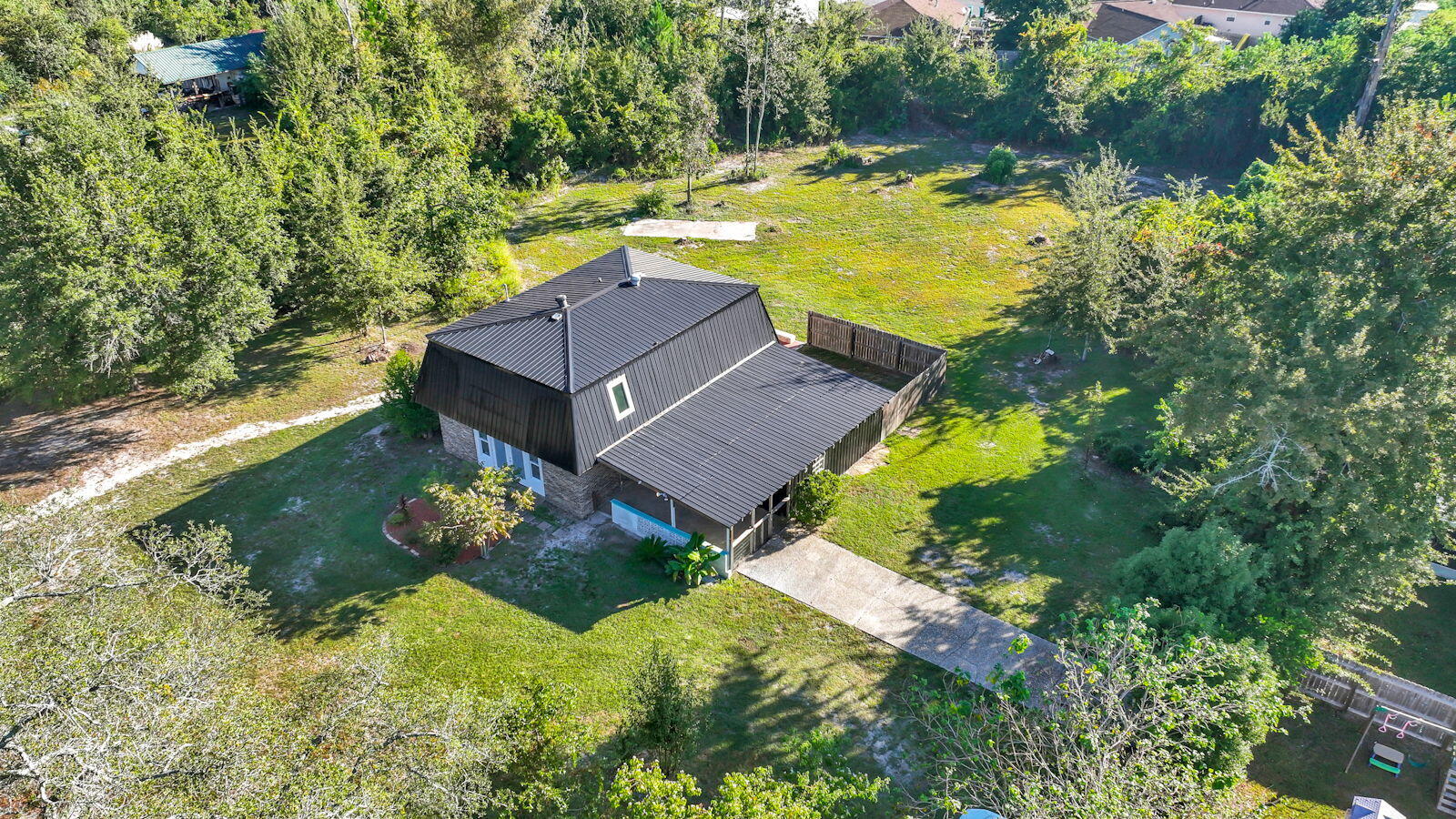 NO RECORDED SUBDIVISION - Residential