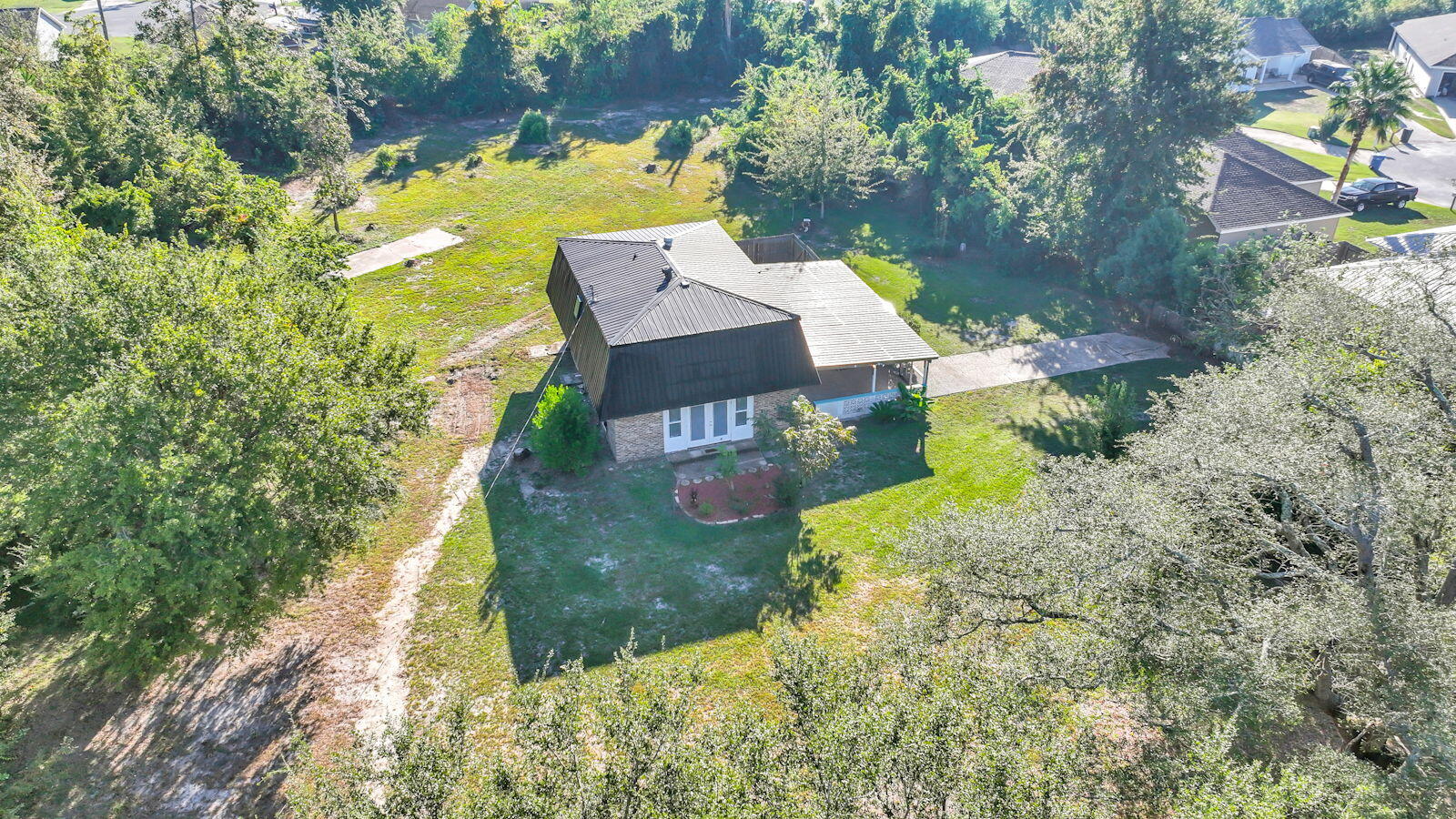 NO RECORDED SUBDIVISION - Residential