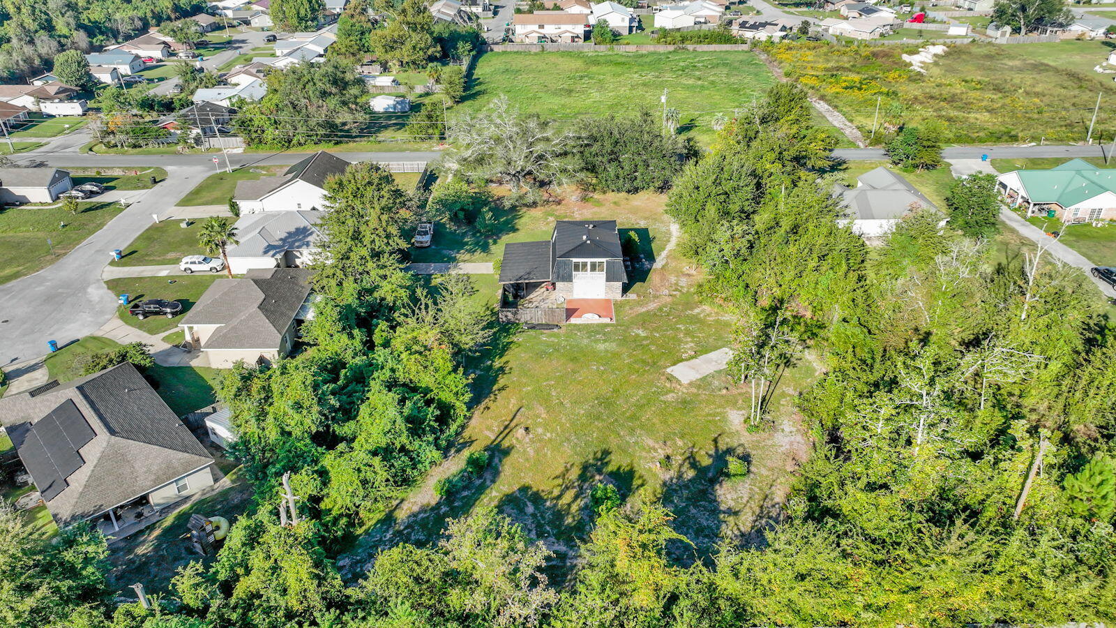 NO RECORDED SUBDIVISION - Residential