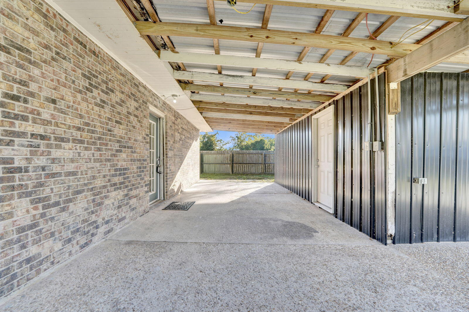 NO RECORDED SUBDIVISION - Residential