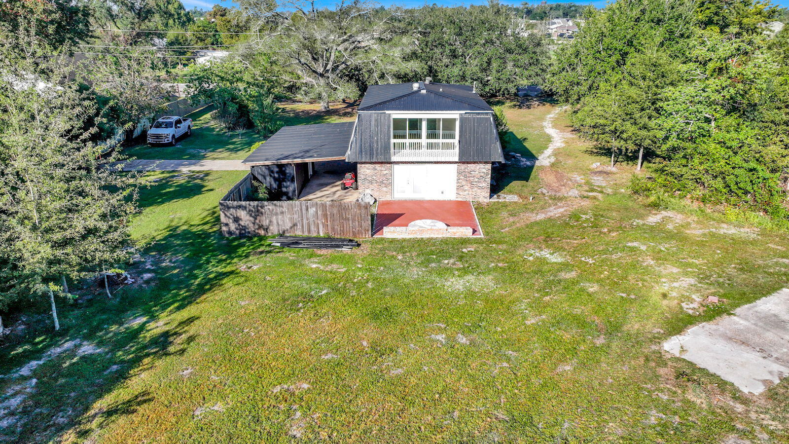 NO RECORDED SUBDIVISION - Residential