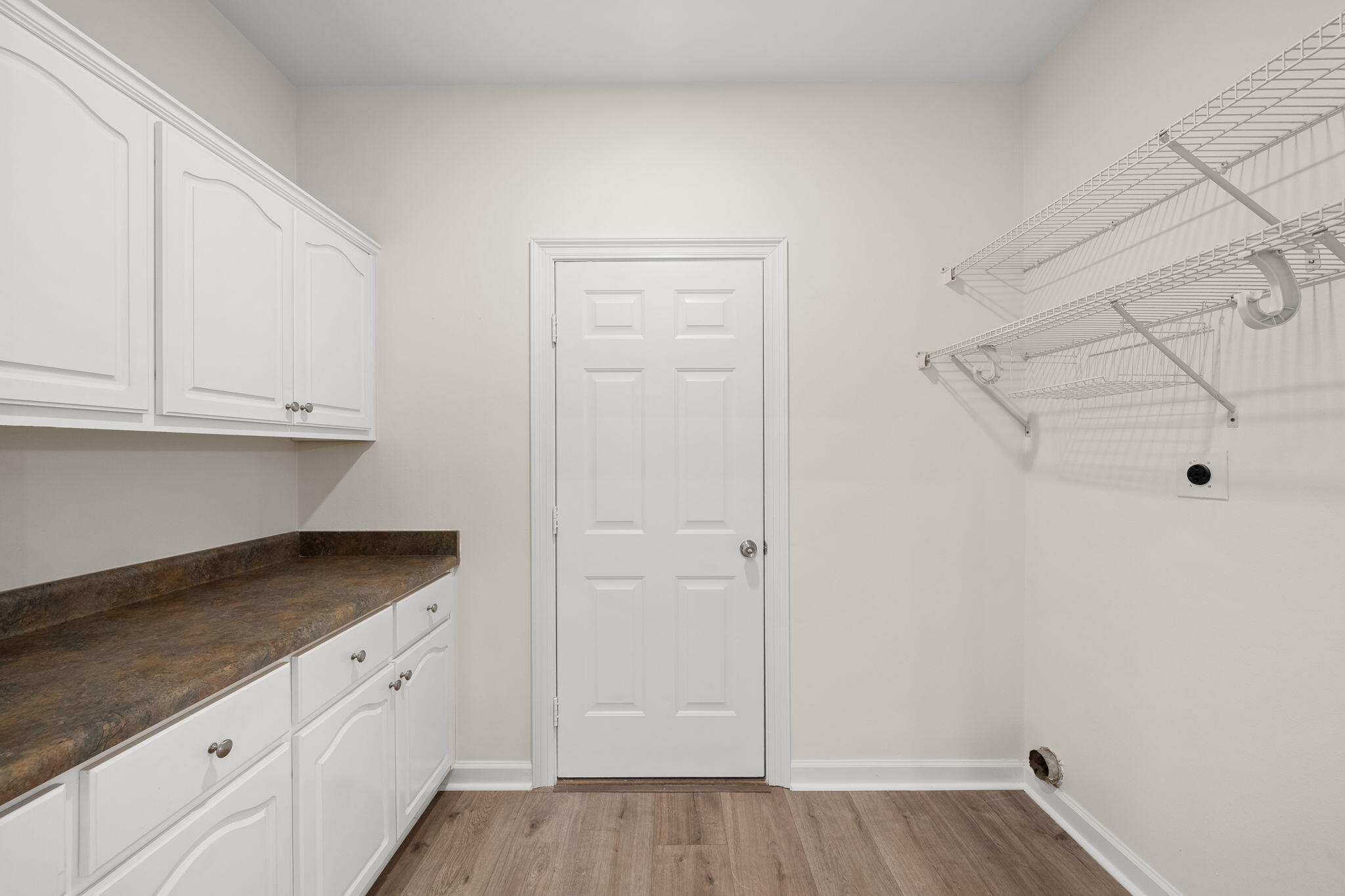 ESCADA - Residential Lease