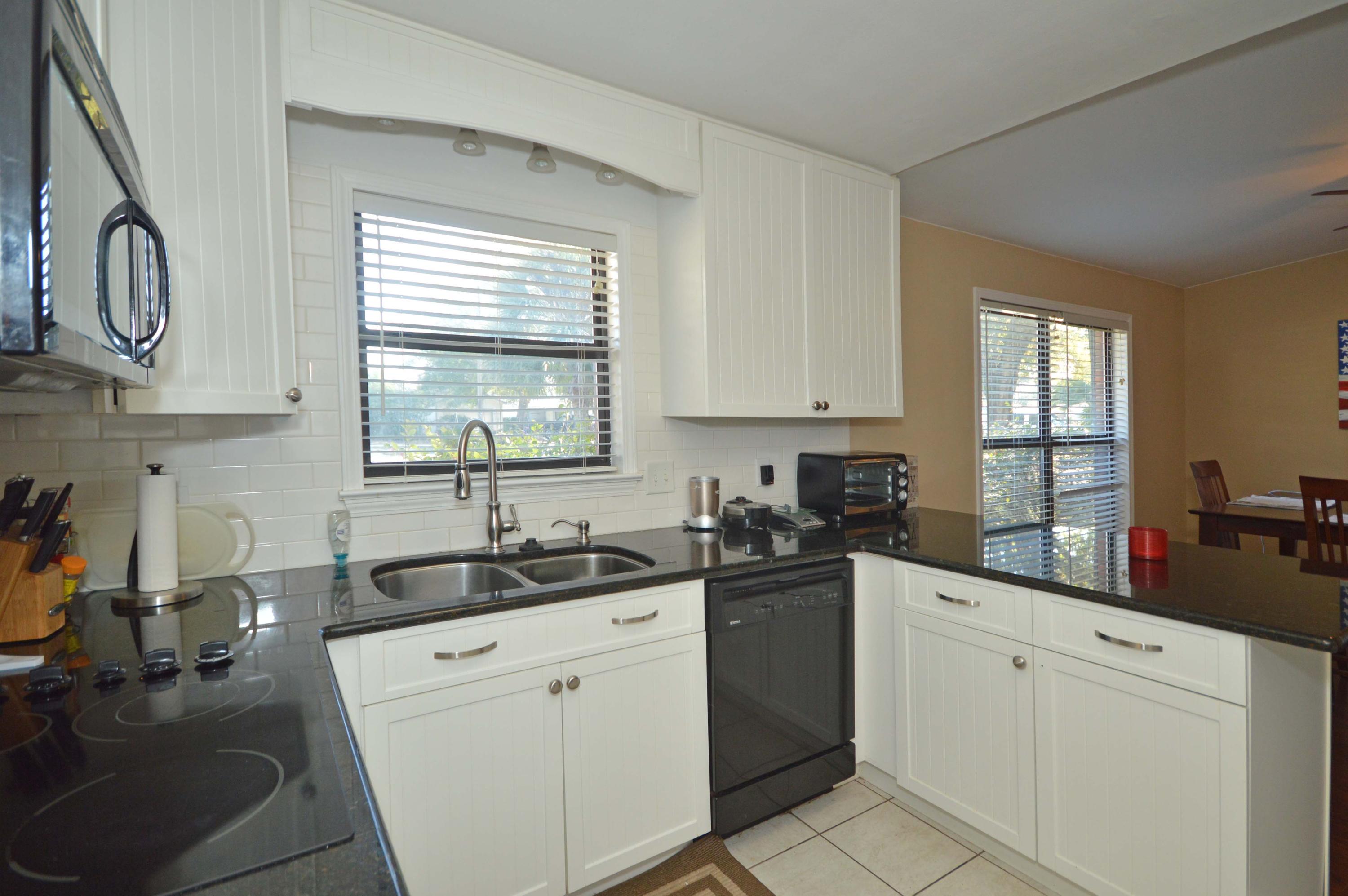 VESTA HEIGHTS 3RD ADDN - Residential