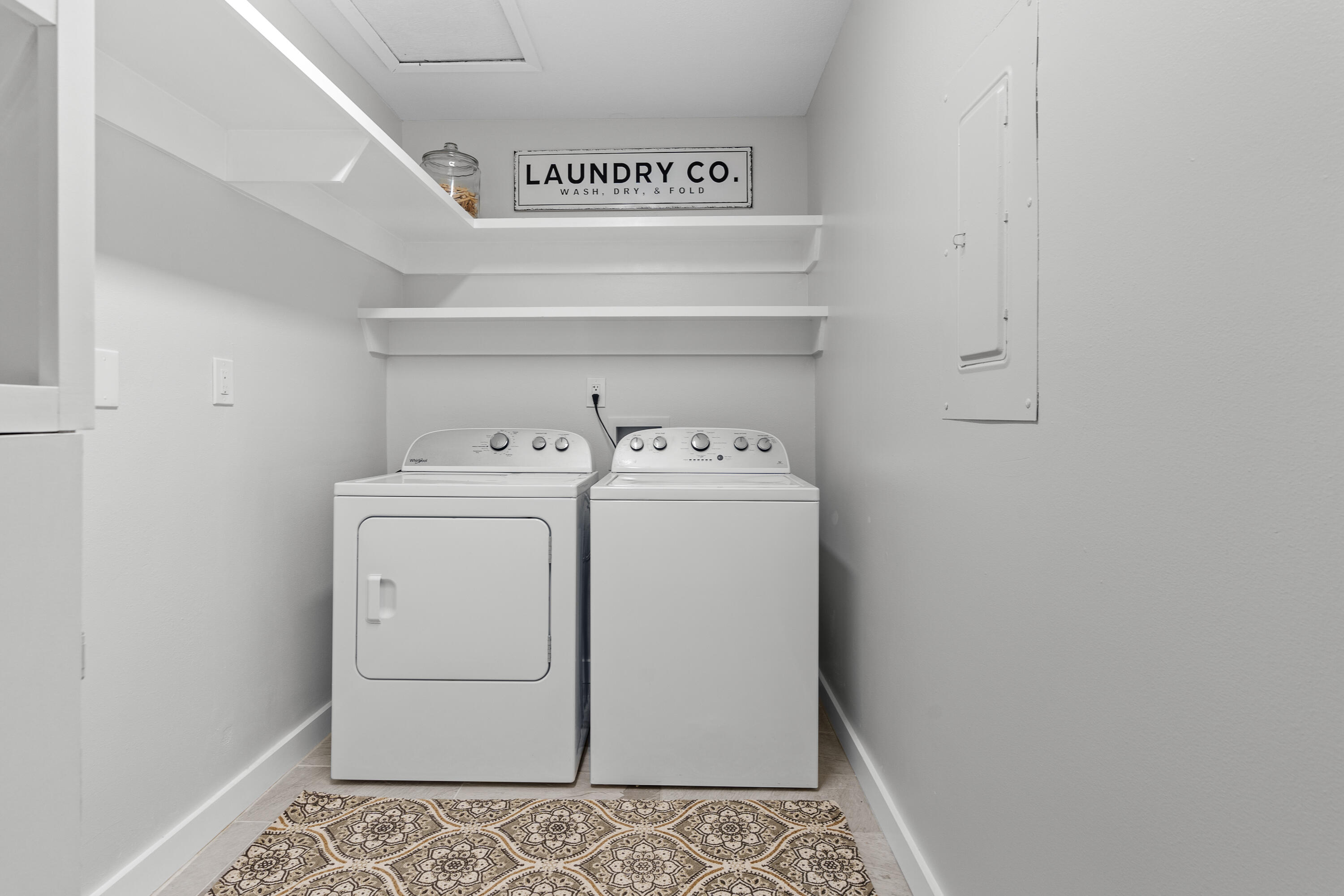 BAYOU VILLAGE CONDO PH 2 - Residential