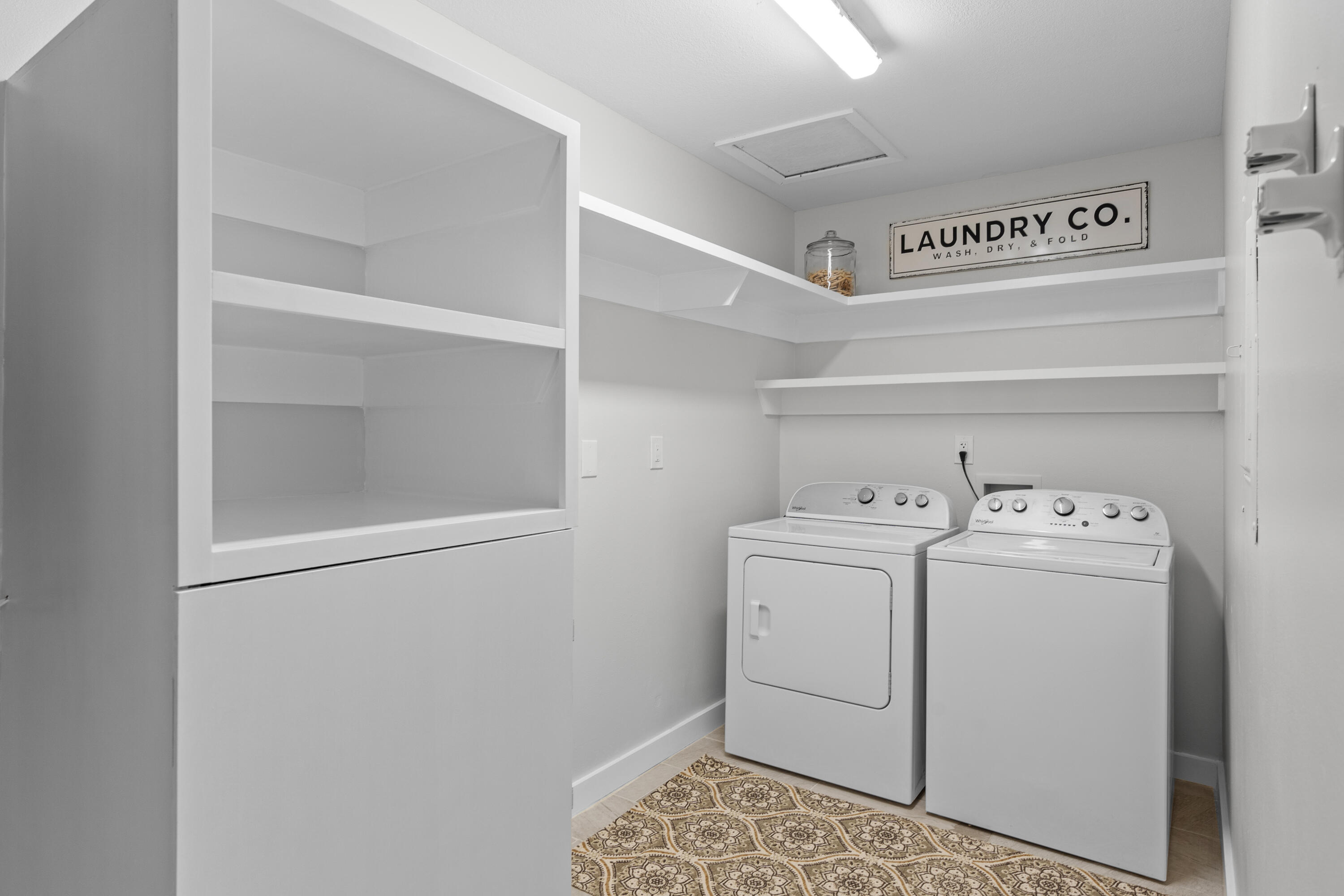 BAYOU VILLAGE CONDO PH 2 - Residential