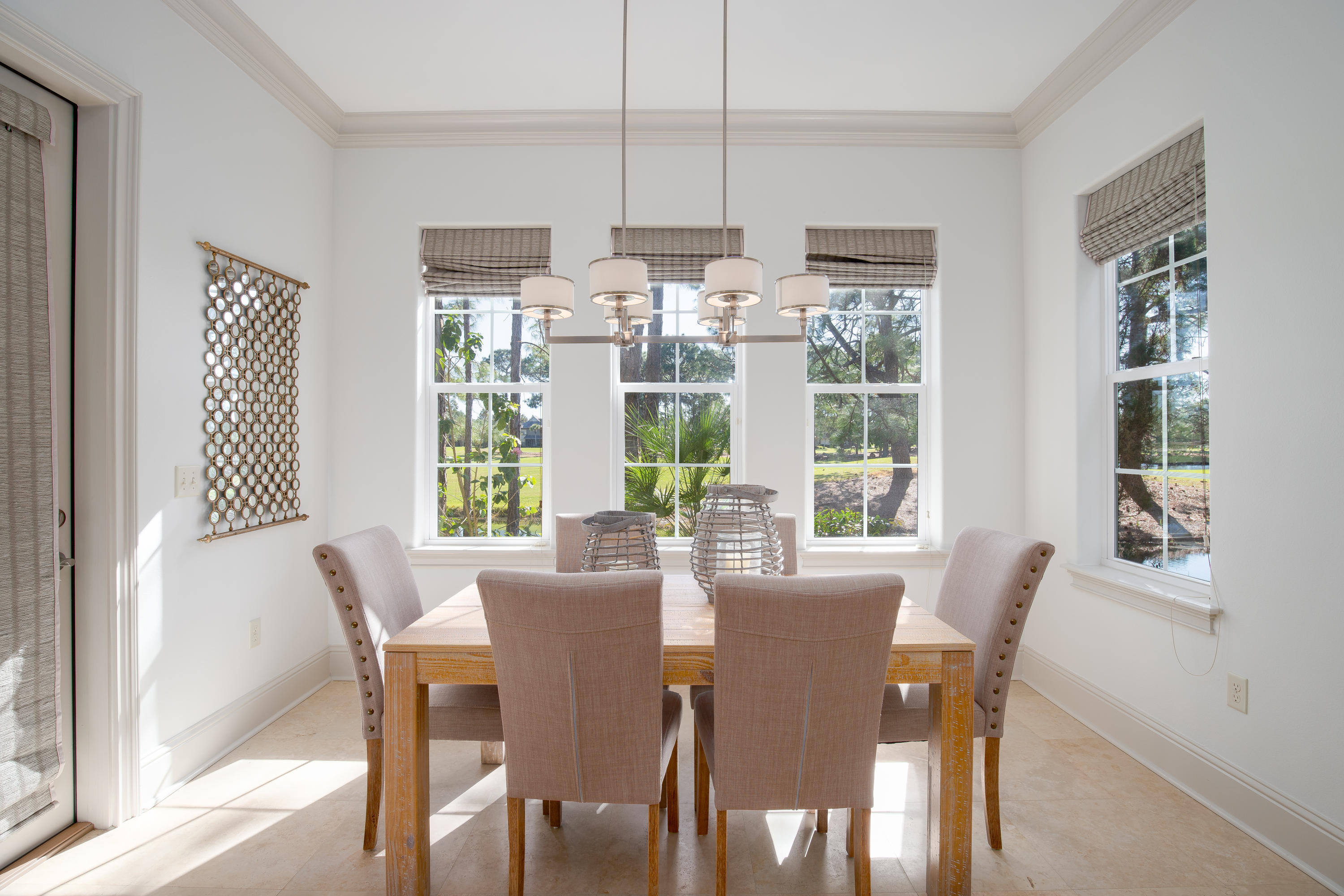 VILLA LAGO - Residential