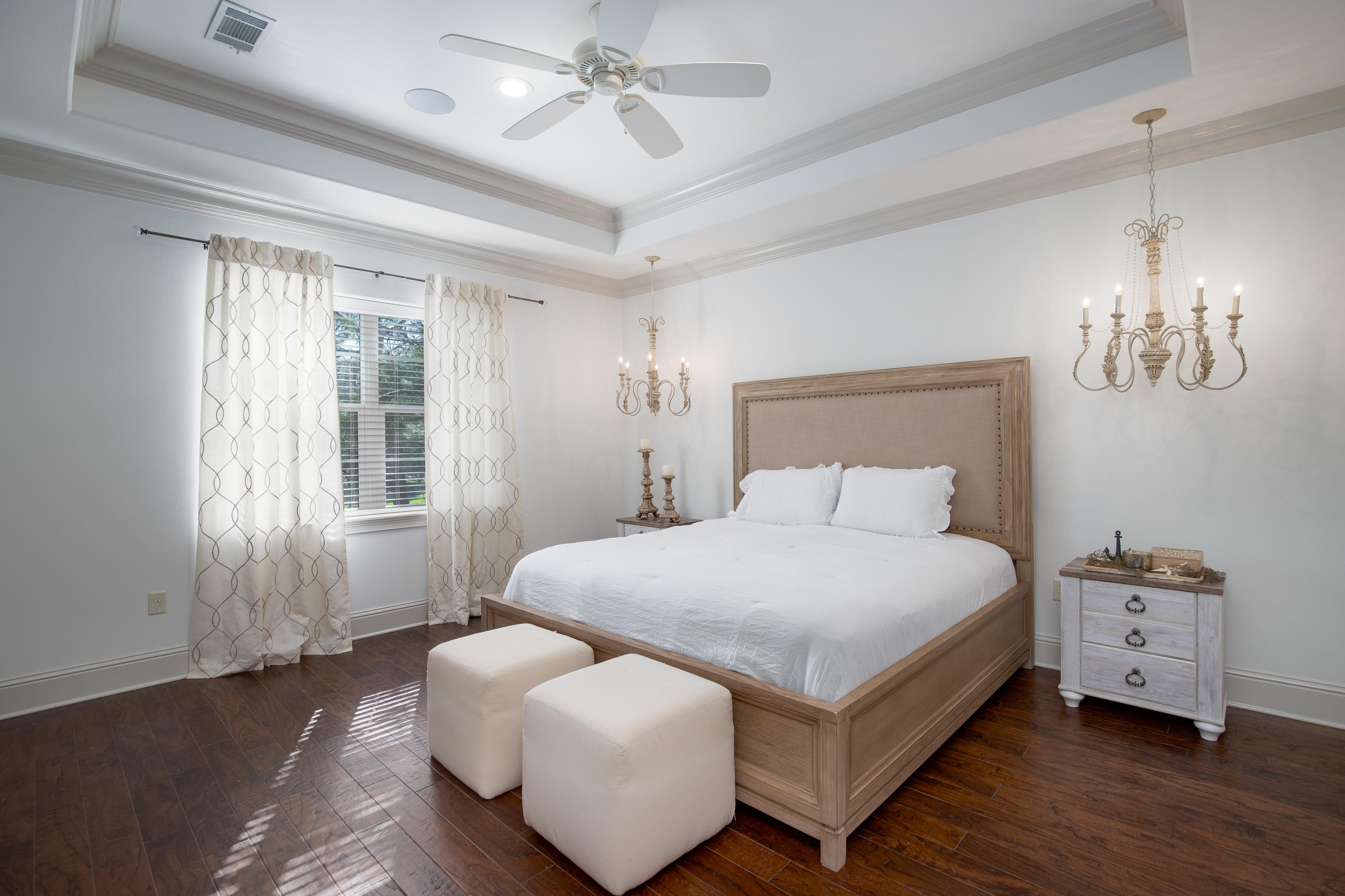 VILLA LAGO - Residential