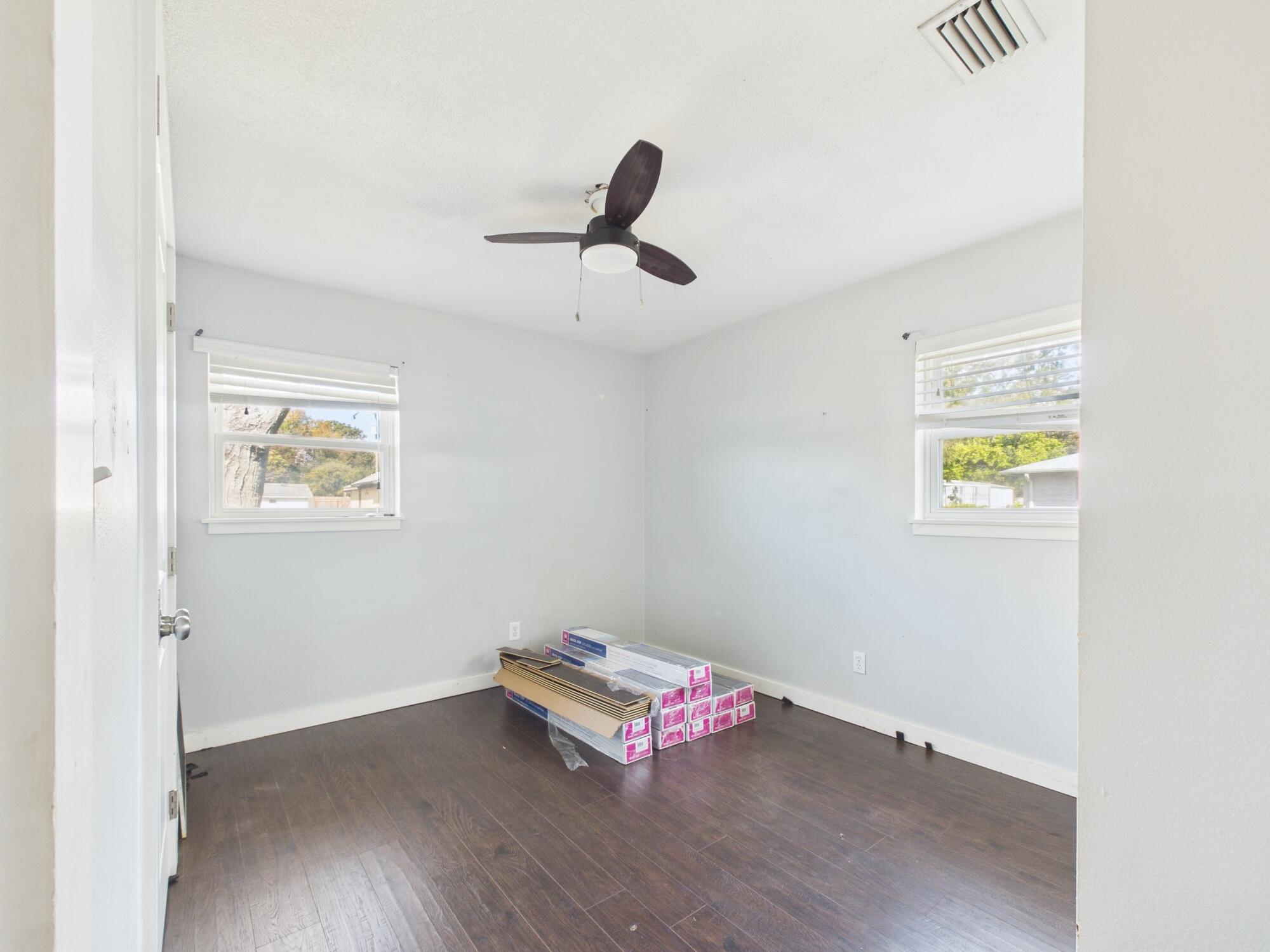 OAKLAND HEIGHTS - Residential