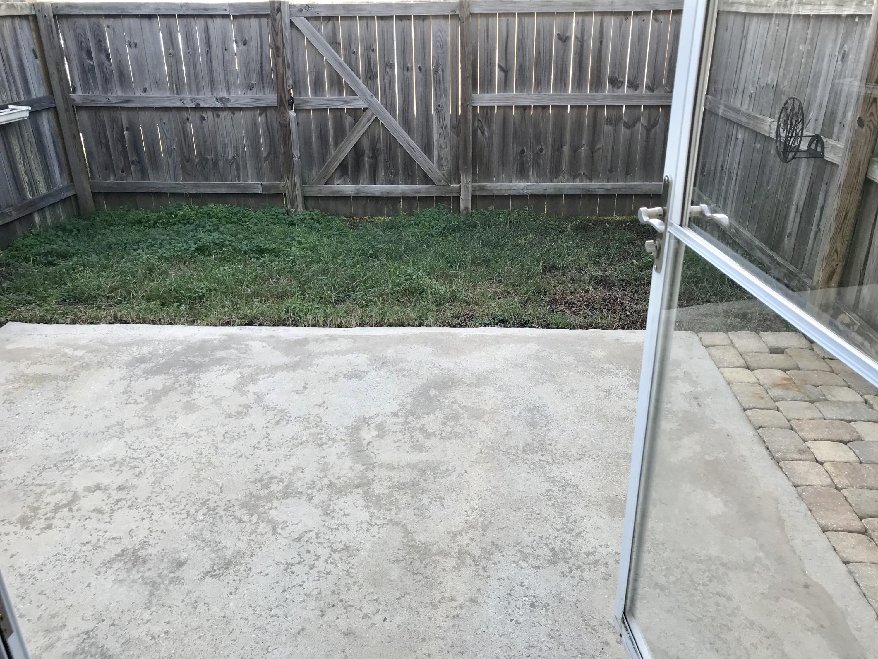 Houston Manor - Residential