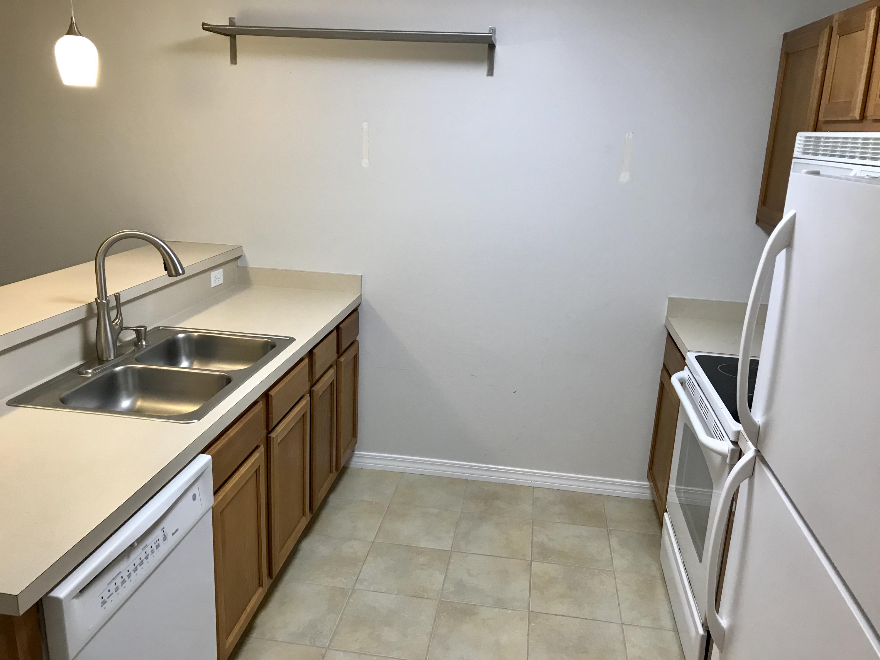 Houston Manor - Residential