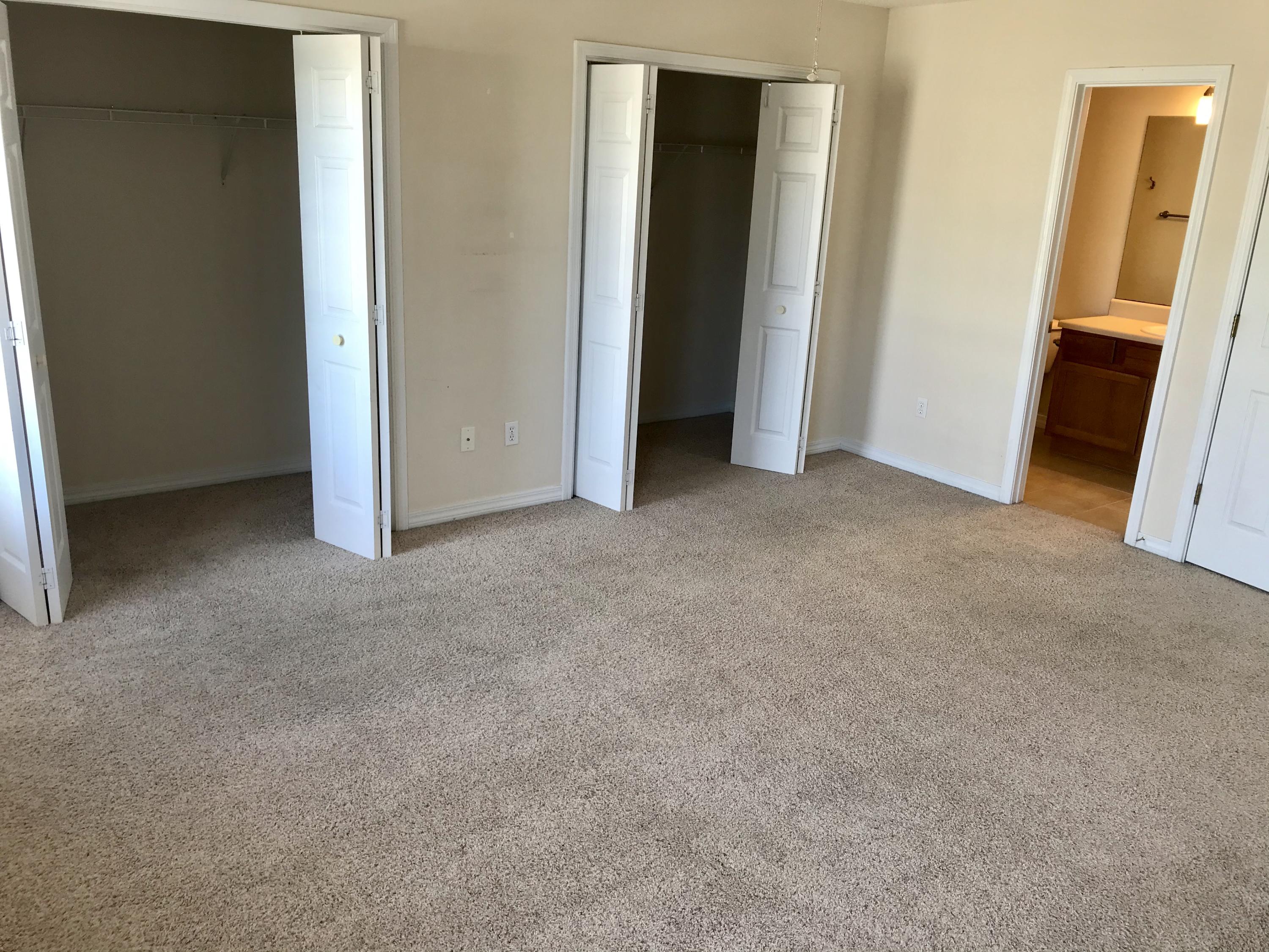 Houston Manor - Residential