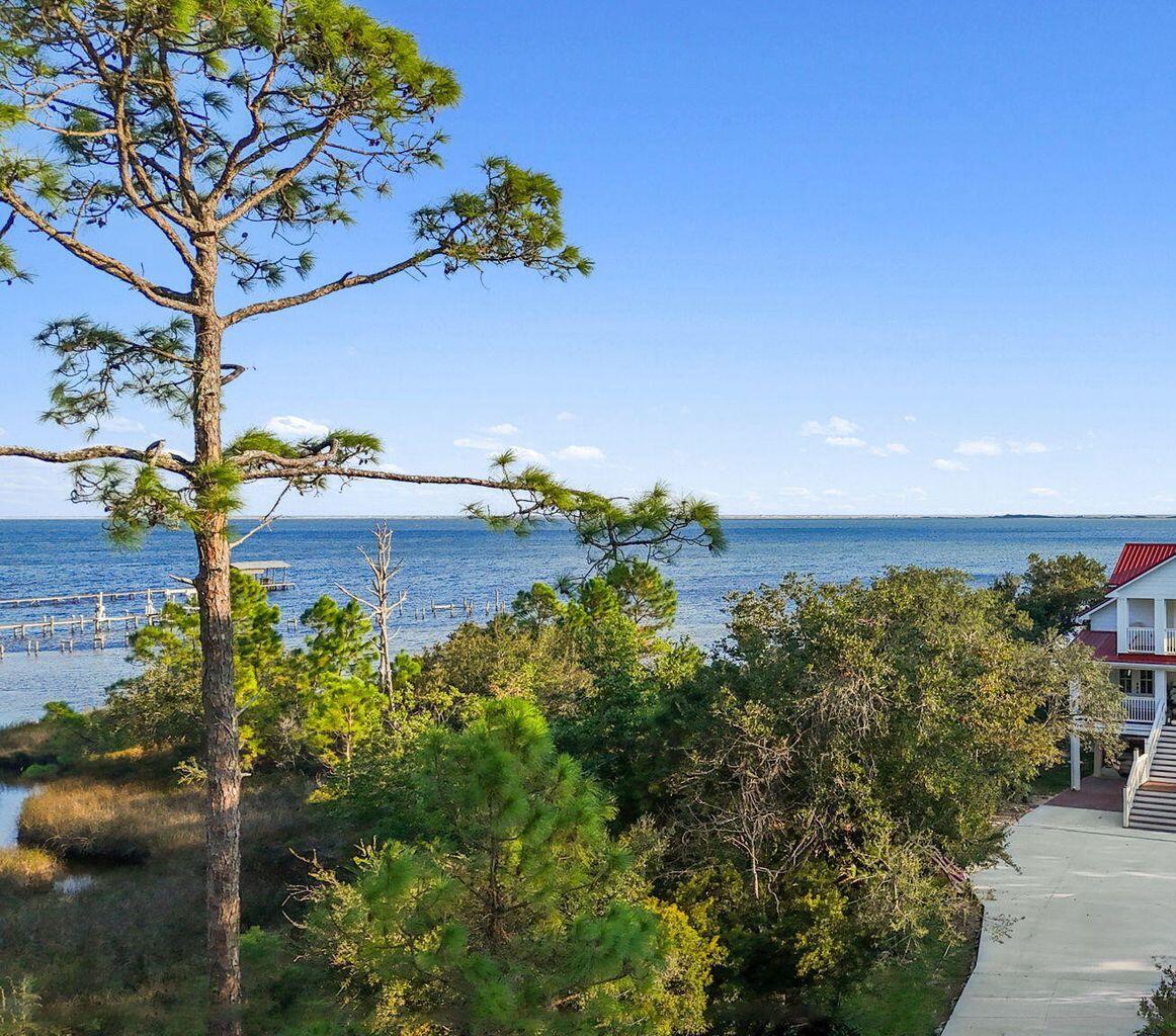 WOODLAWN SHORES 1ST ADDN - Land