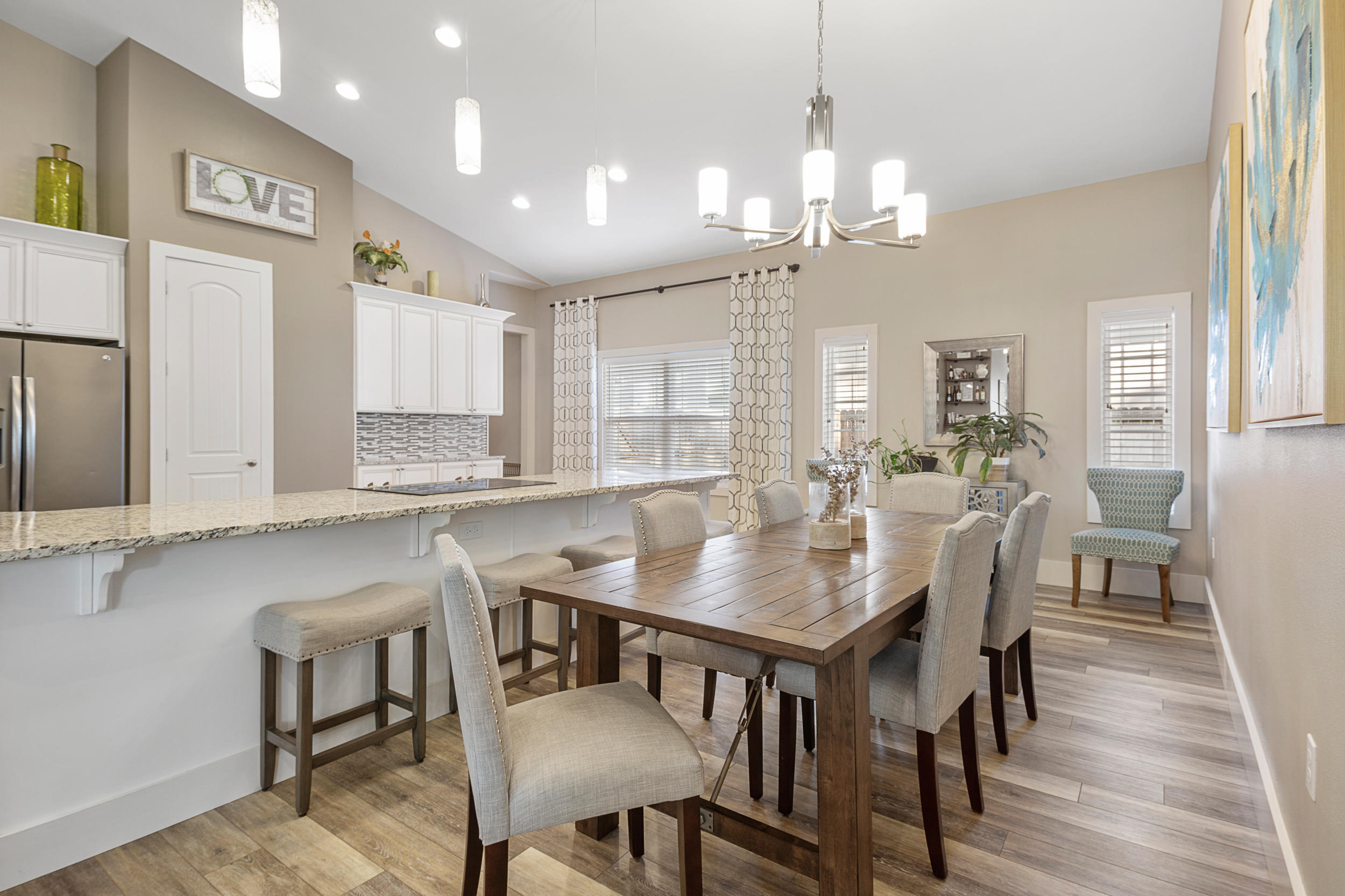 HOLIDAY SHORES ESTATES - Residential
