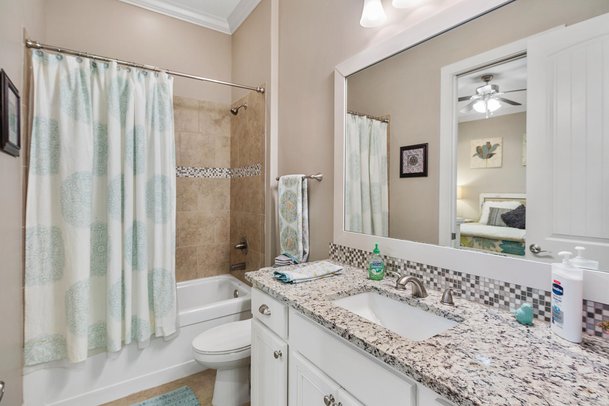 HOLIDAY SHORES ESTATES - Residential