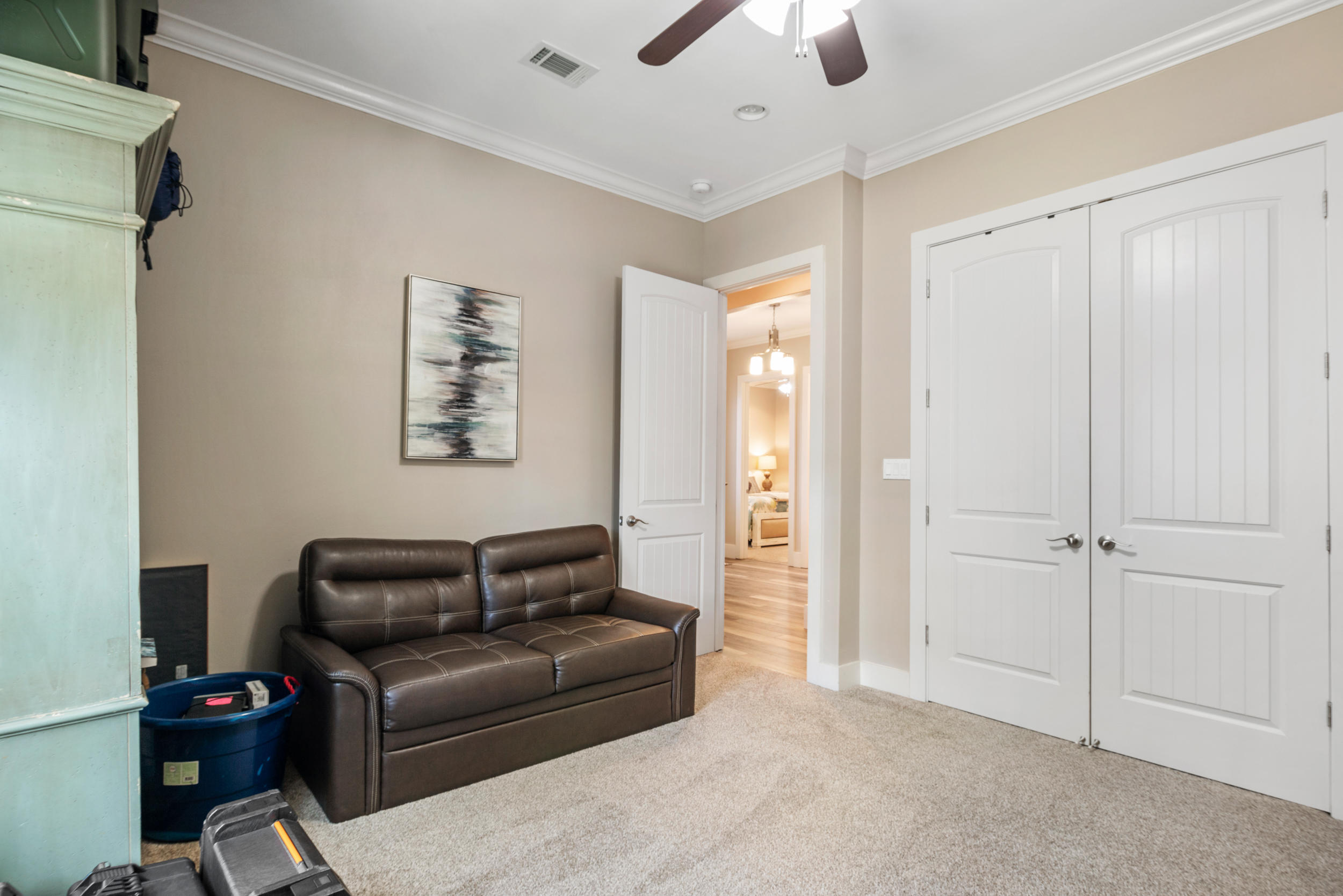 HOLIDAY SHORES ESTATES - Residential