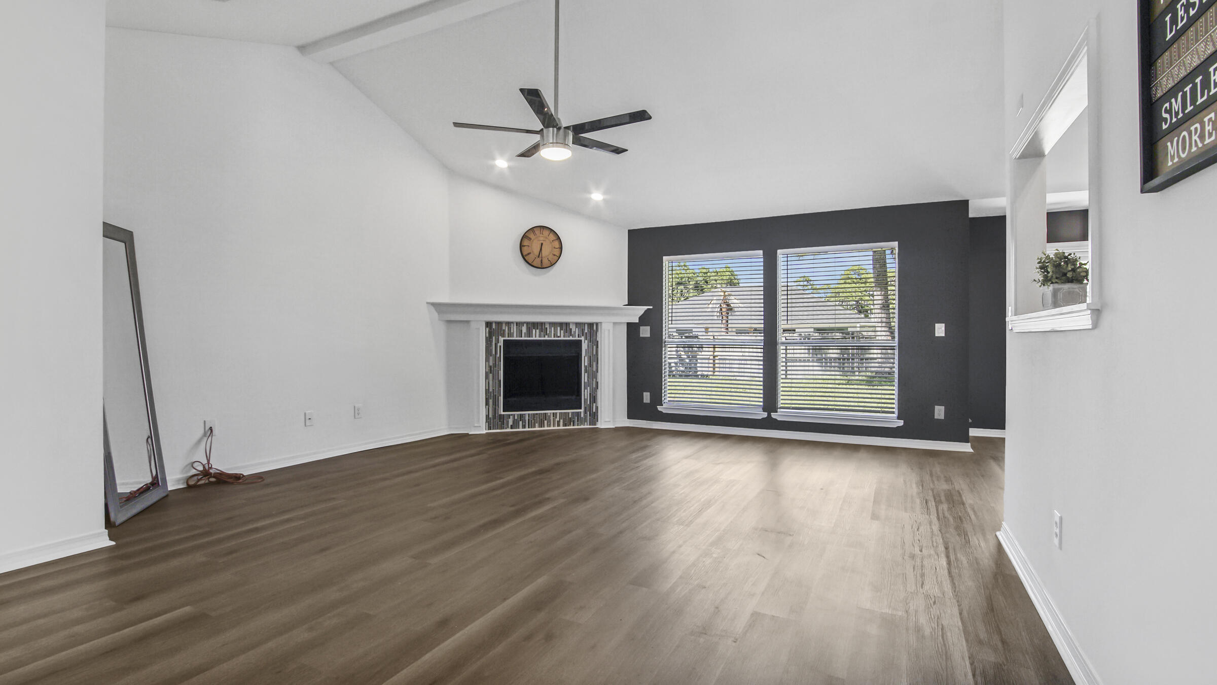 DOROTHY BOWEN ESTATES - Residential