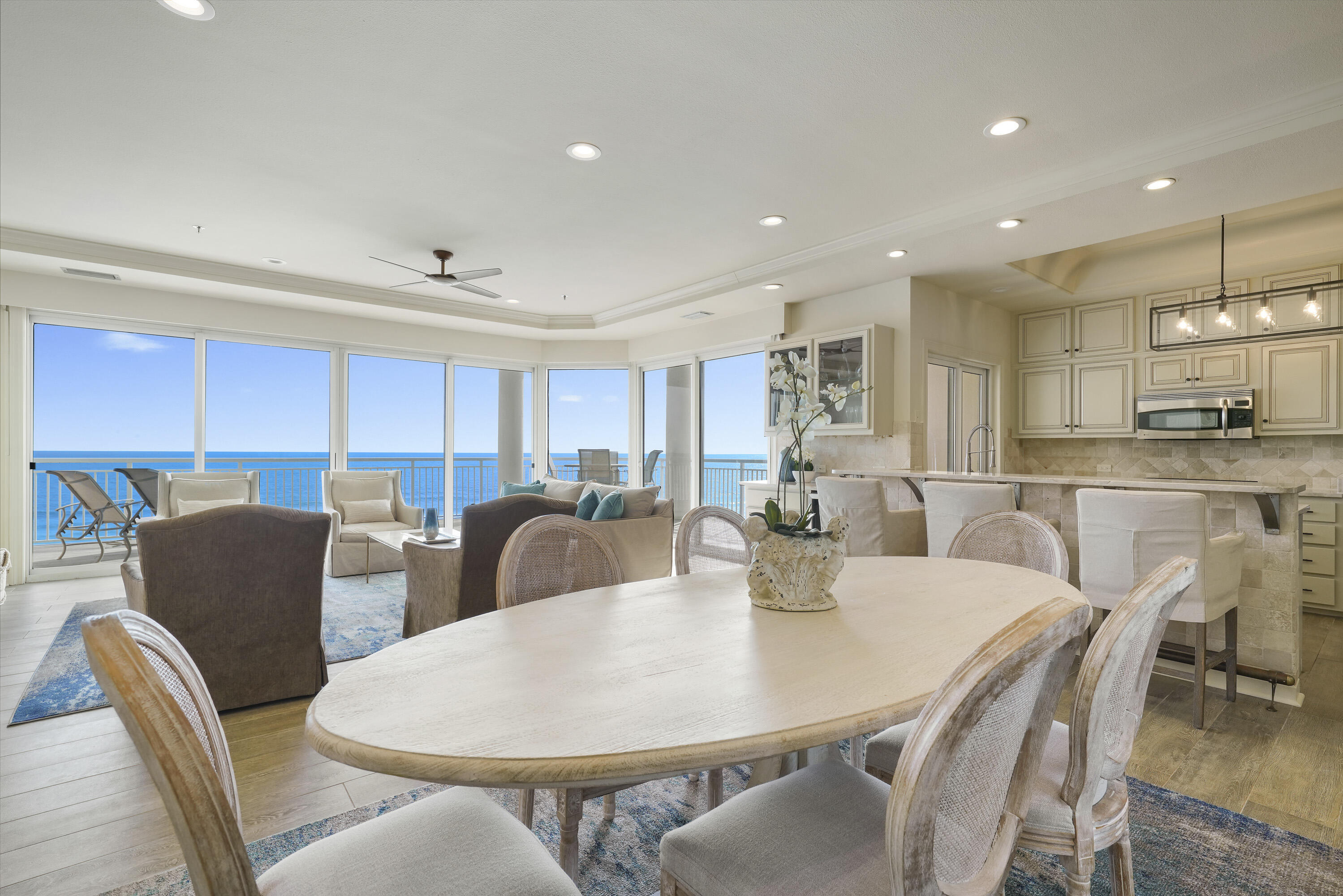 HIDDEN DUNES GRAND VILLAS - Residential