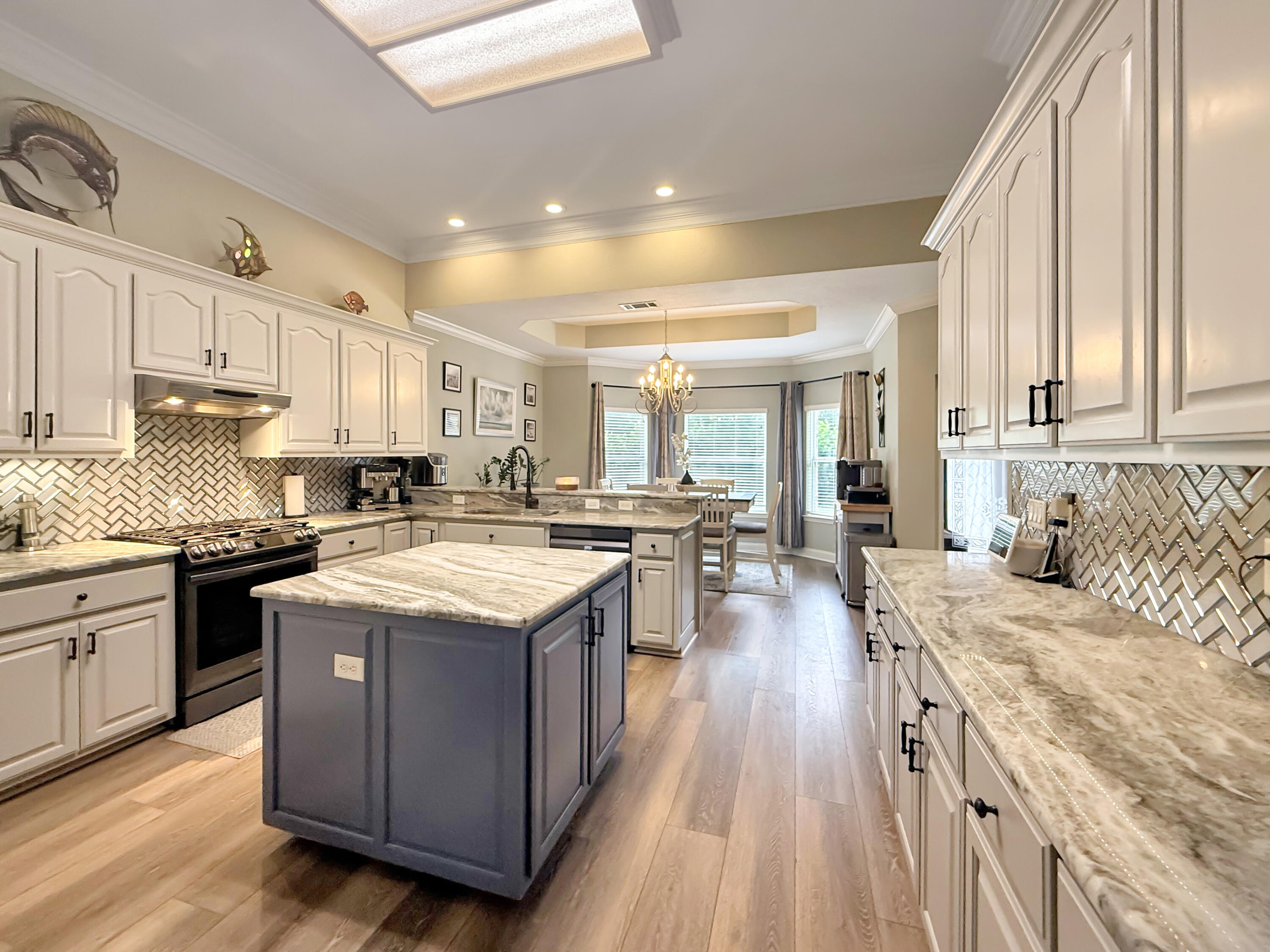 BAYSHORE PLACE PH 5 - Residential