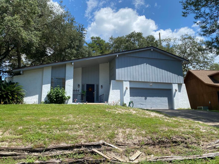 Niceville furnished updated home with extra space and fenced back yard. Need a furnished rental in a great Niceville location? This great home has 2 living spaces, updated kitchen, 2 dining spaces (one could be a den, playroom or extra bedroom) 3 bedrooms and 2 baths upstairs, central 1st floor interior laundry room, large garage.Potential 4 bedroom with ensuite. No smoking and non-aggressive dogs with $250 non refundable pet deposit per pup. Plew Elementary, Ruckel Middle School and NIceville High School zone Furniture can be removed if requested. CALL TODAY TO VIEW.