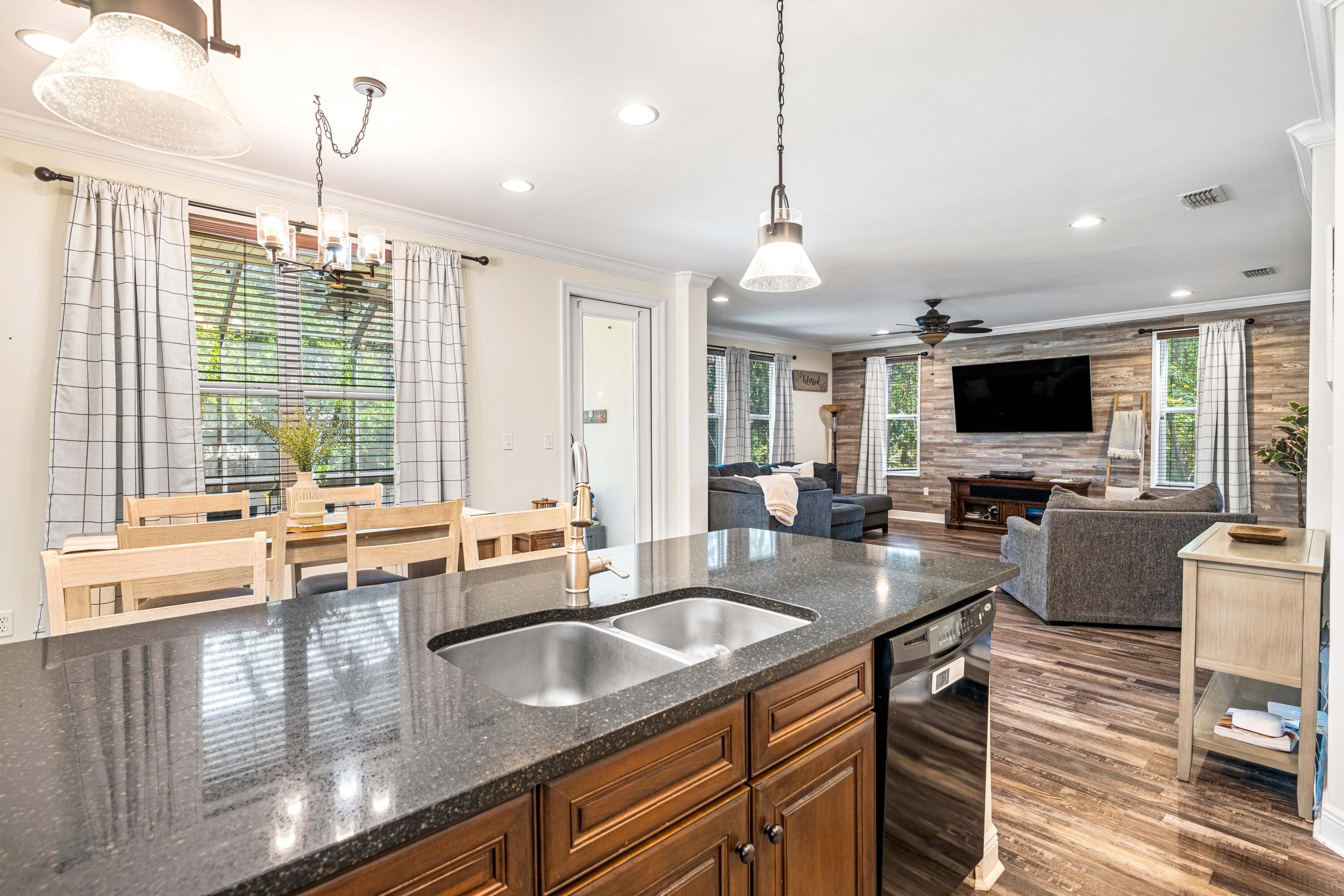 Baywalk Landing - Residential