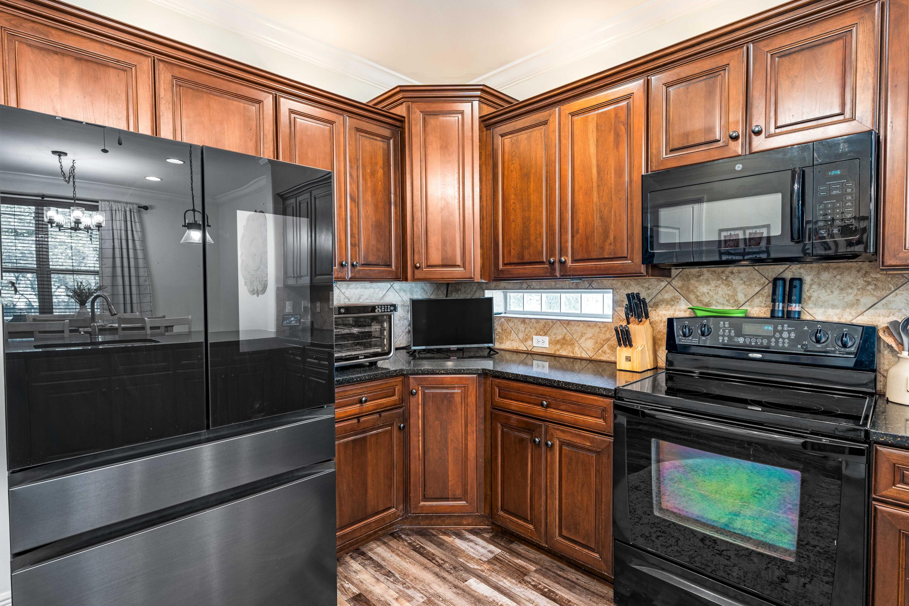 Baywalk Landing - Residential