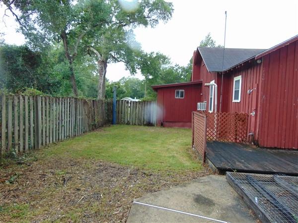 TOWN OF DEFUNIAK SPRINGS - Residential