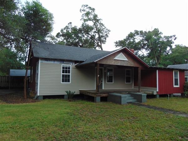 TOWN OF DEFUNIAK SPRINGS - Residential