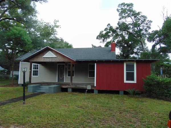 TOWN OF DEFUNIAK SPRINGS - Residential