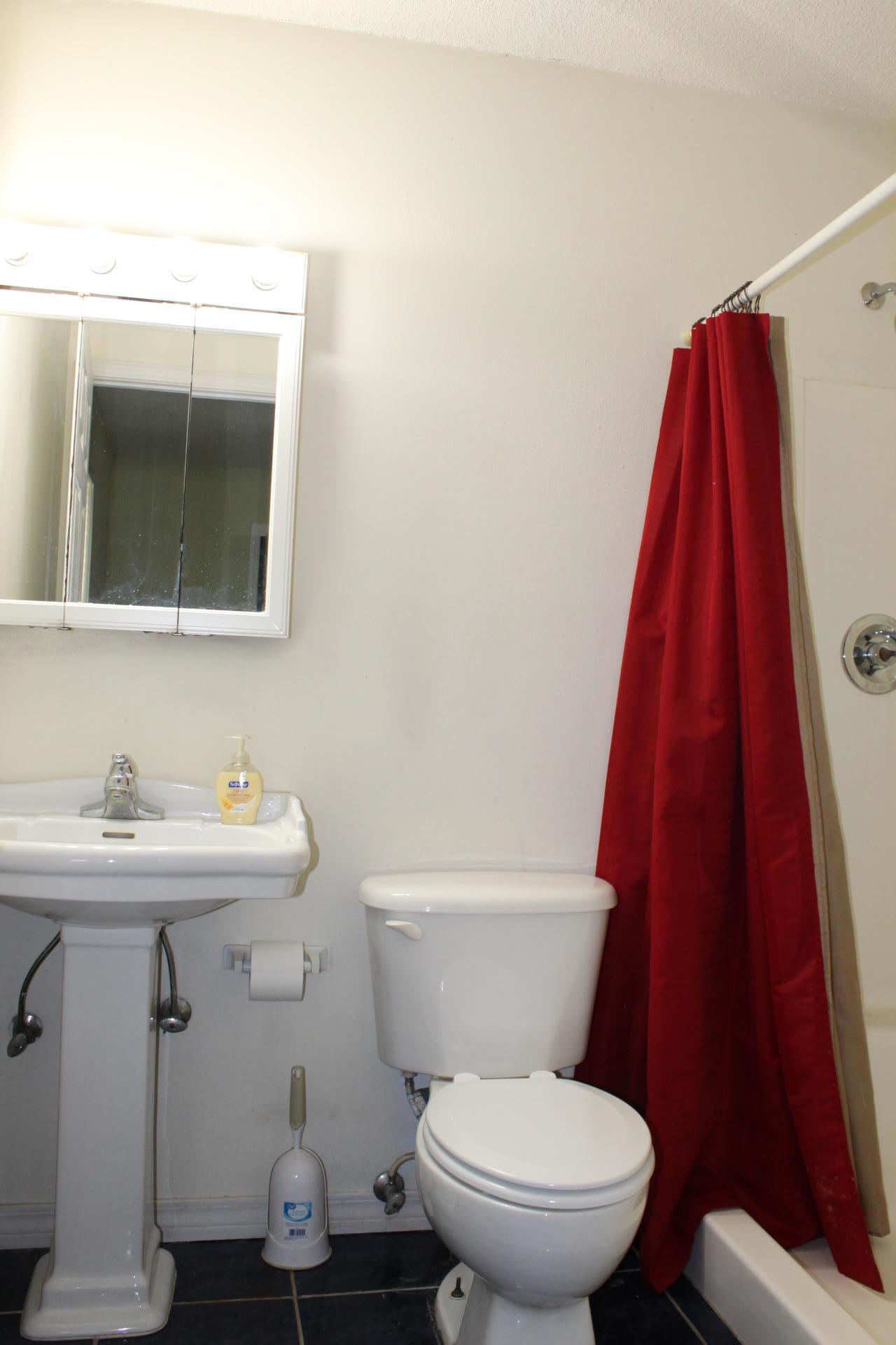 SCENIC HEIGHTS - Residential