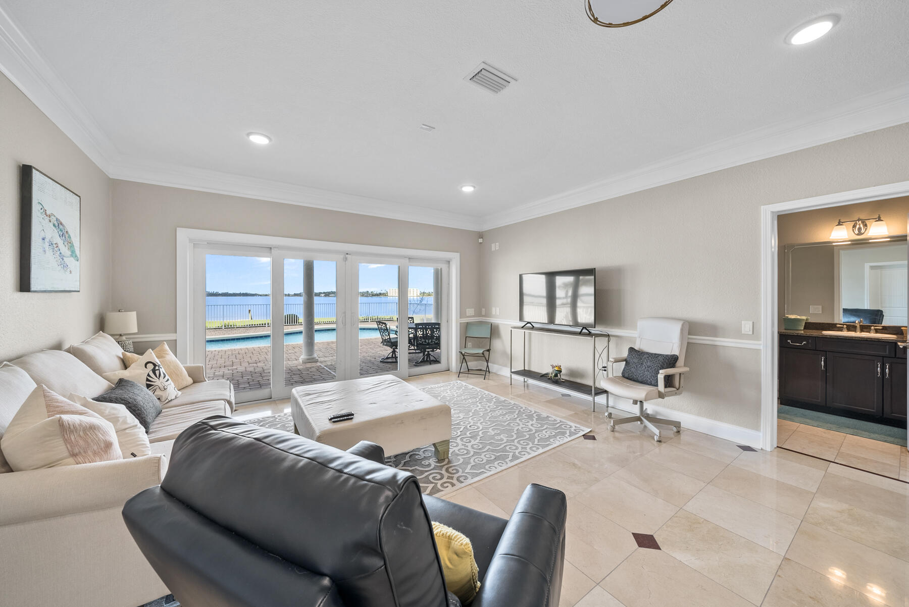 LYNN HAVEN - Residential
