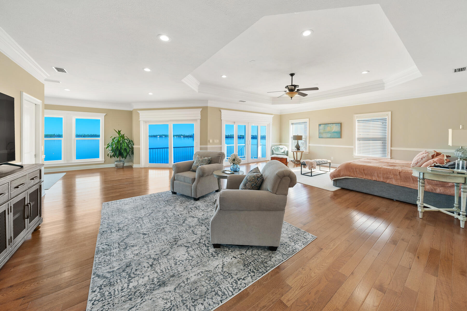 LYNN HAVEN - Residential