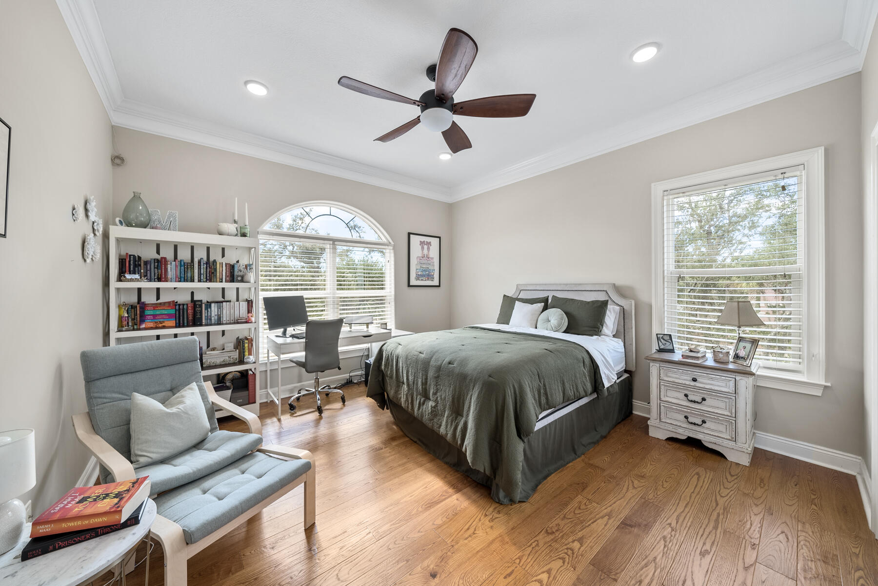 LYNN HAVEN - Residential