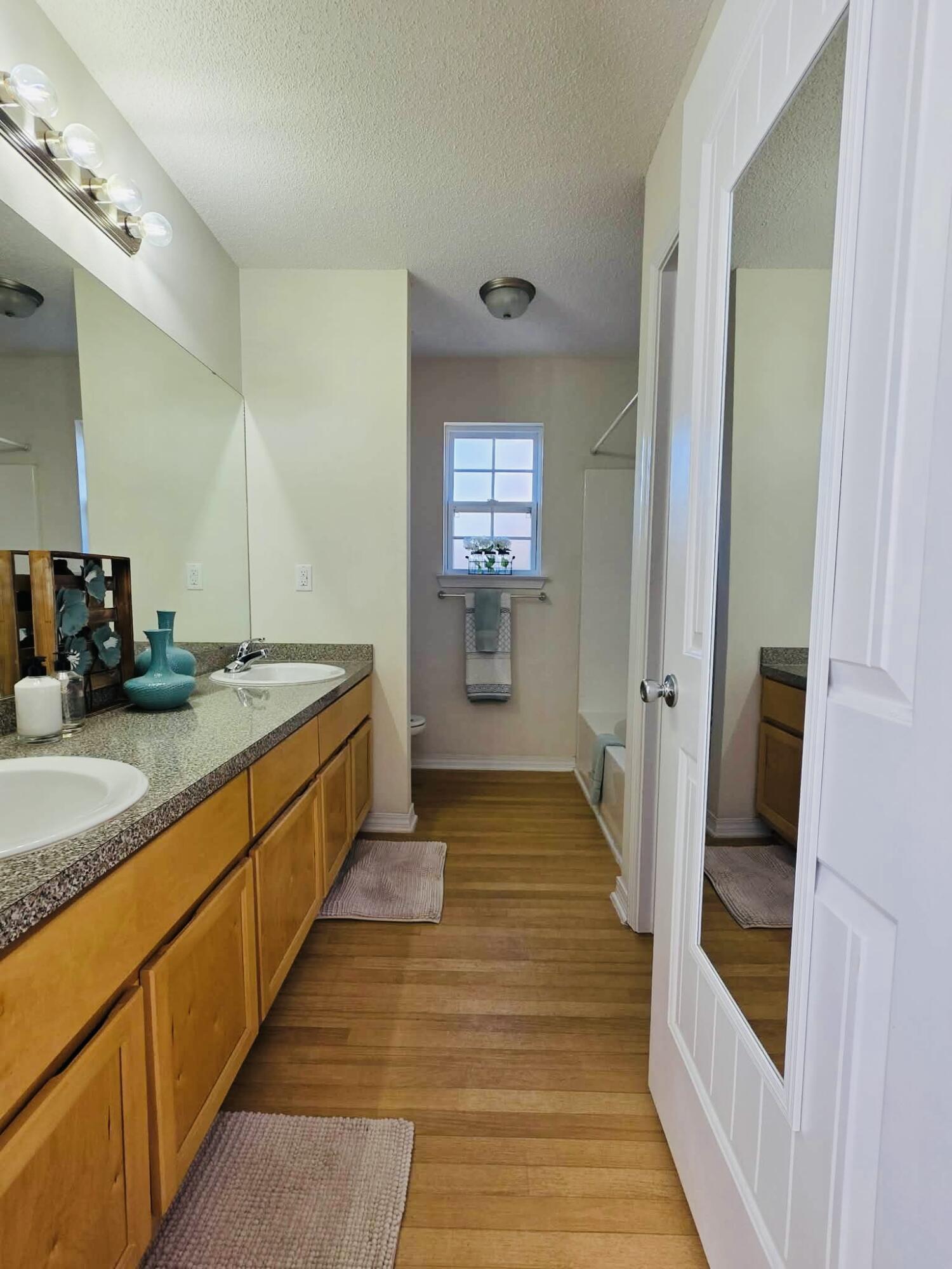 NAVARRE S/D 2ND ADDN - Residential